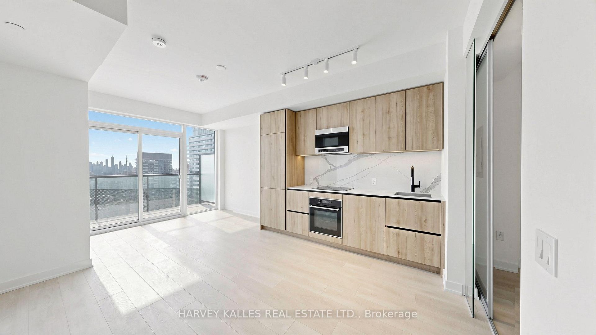 Photo 5 of Unit 3113, 127 Broadway Avenue, Toronto, Mount Pleasant West — HOMEH
