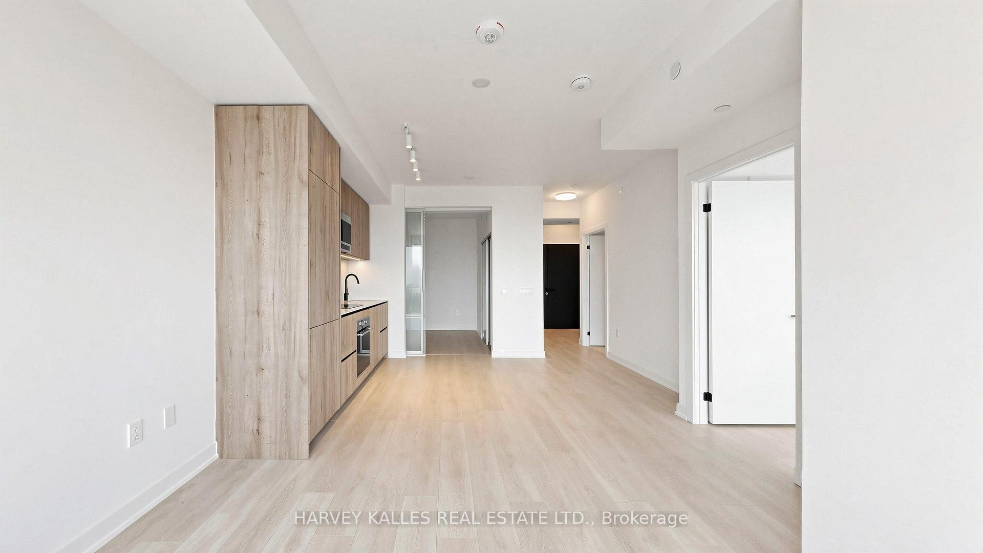 Photo 8 of Unit 3113, 127 Broadway Avenue, Toronto, Mount Pleasant West — HOMEH