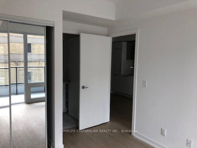 Photo 5 of Unit 708, 85 Wood Street, Toronto, Church-Yonge Corridor — HOMEH