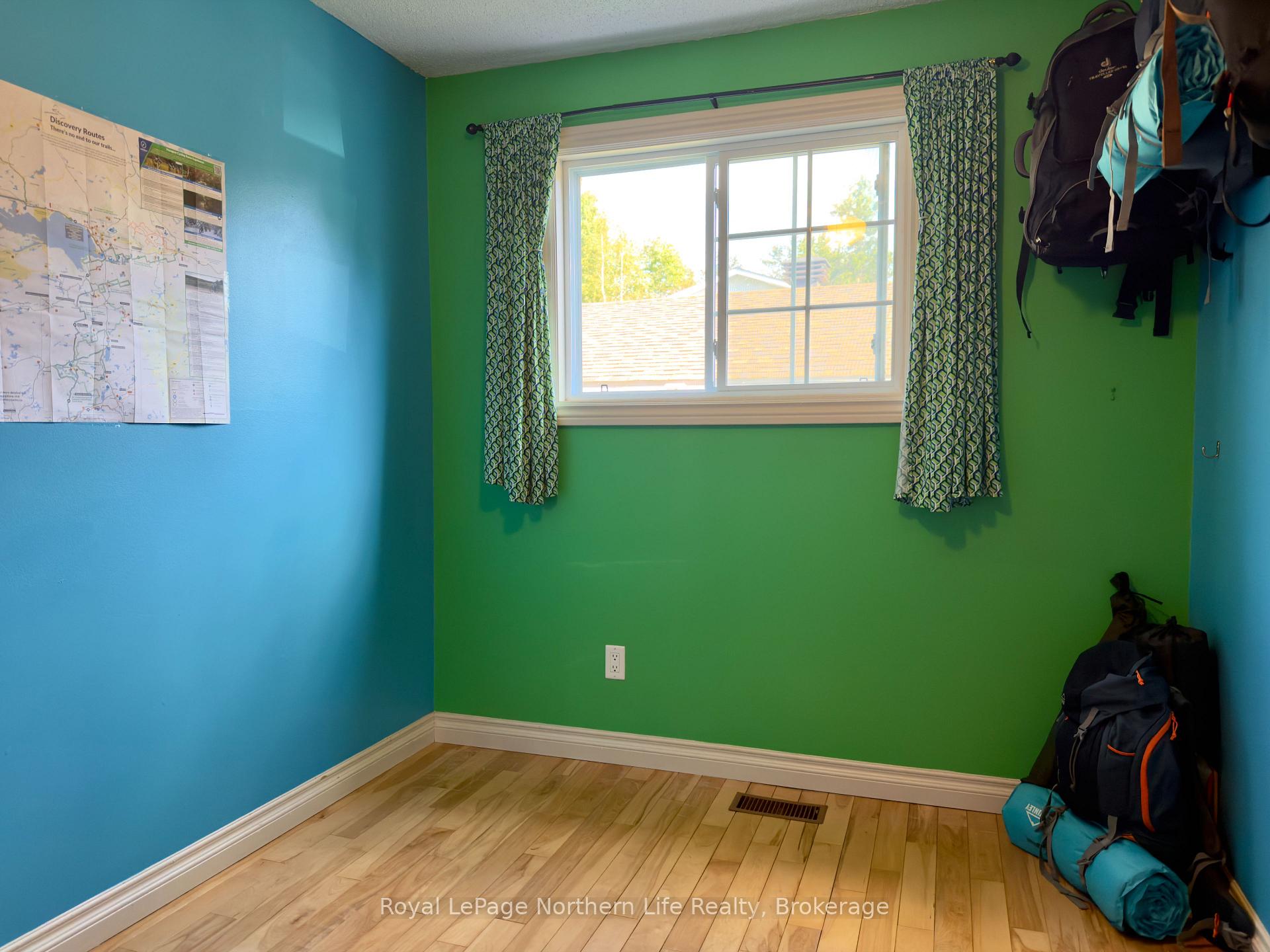 Photo 19 of 87 Ridgemount Drive, East Ferris, Corbeil — HOMEH