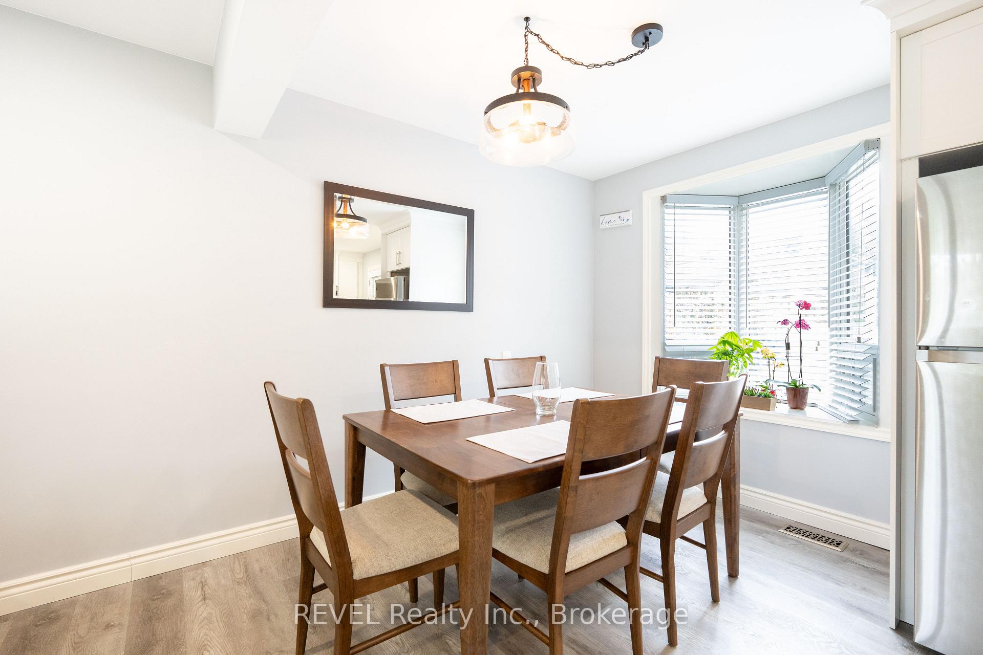 Photo 9 of 4480 Queensway Gardens, Niagara Falls, Morrison — HOMEH
