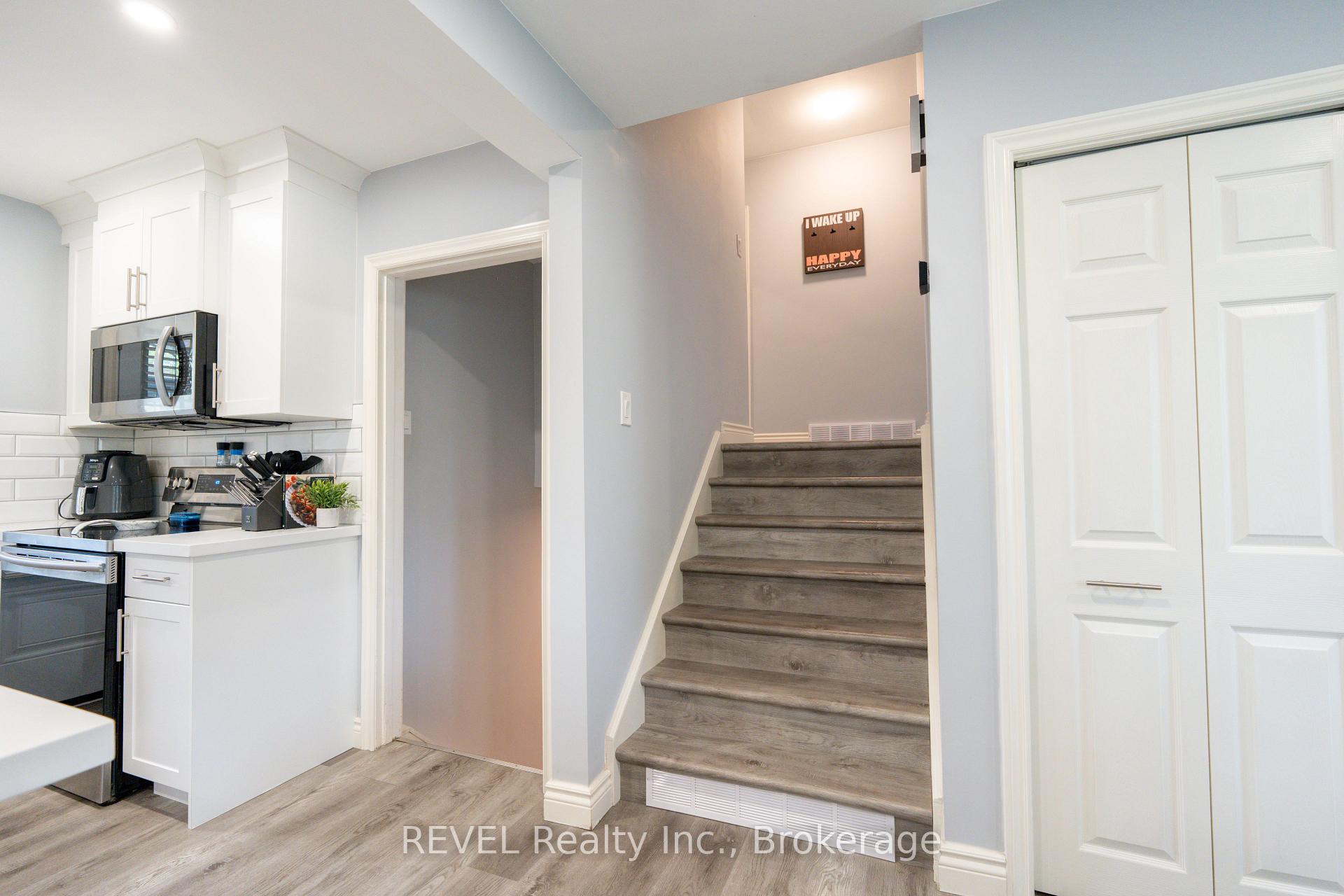 Photo 10 of 4480 Queensway Gardens, Niagara Falls, Morrison — HOMEH