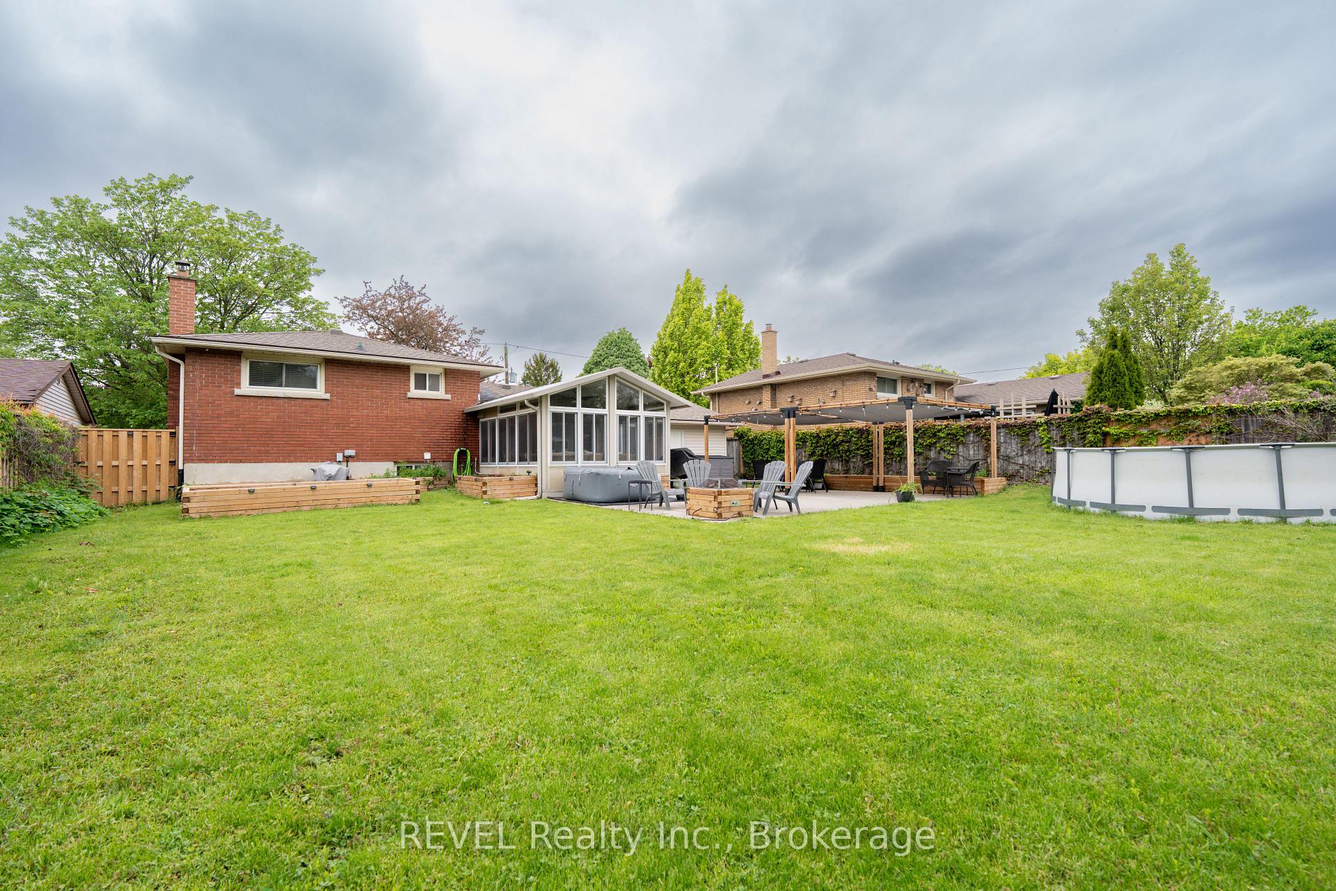 Photo 28 of 4480 Queensway Gardens, Niagara Falls, Morrison — HOMEH