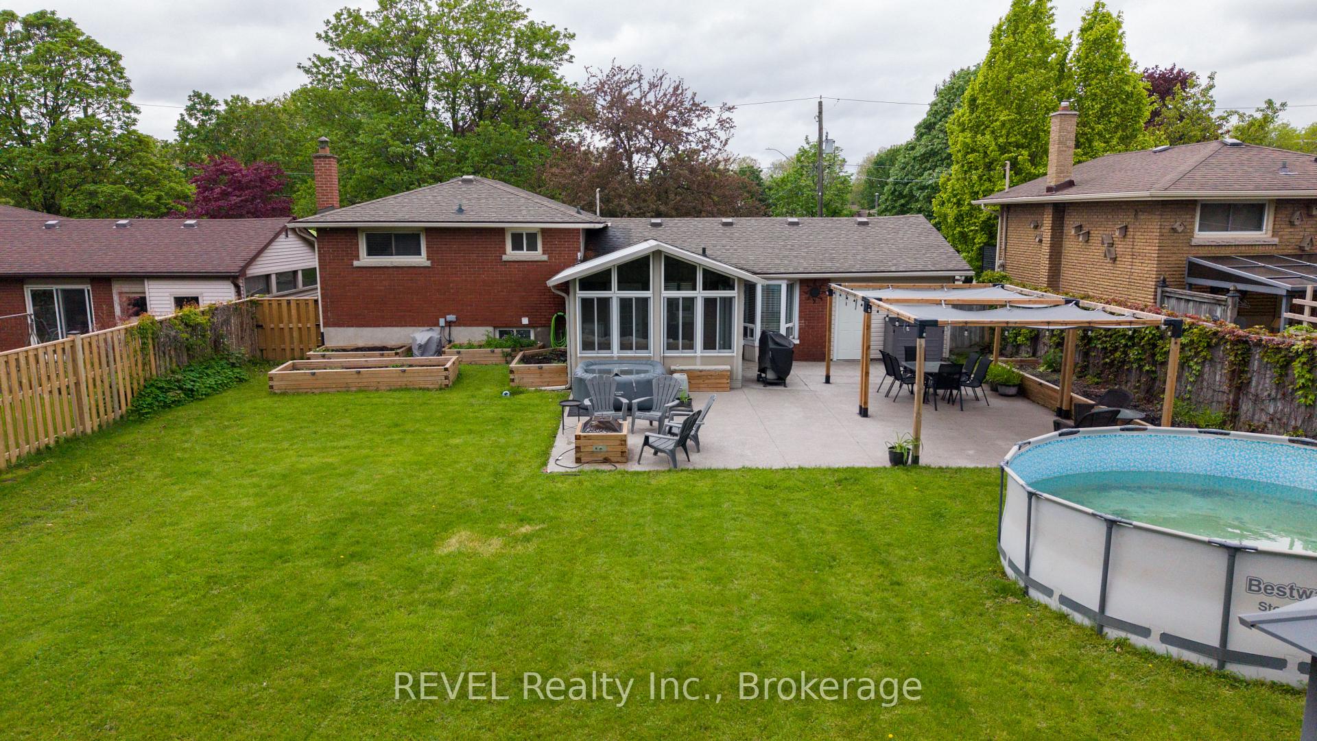 Photo 34 of 4480 Queensway Gardens, Niagara Falls, Morrison — HOMEH