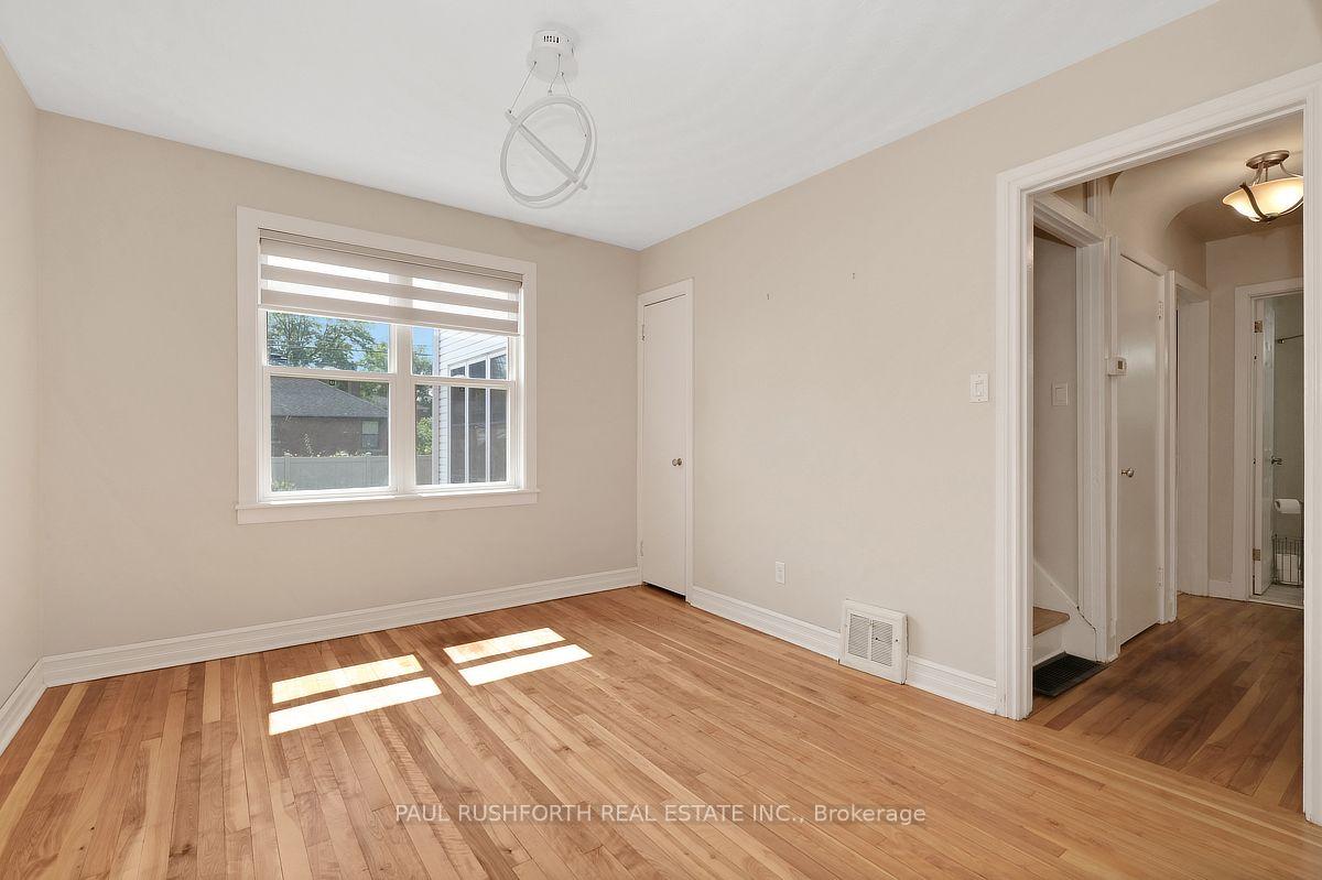 Photo 11 of 1072 Richard Avenue, Ottawa, Billings Bridge — HOMEH