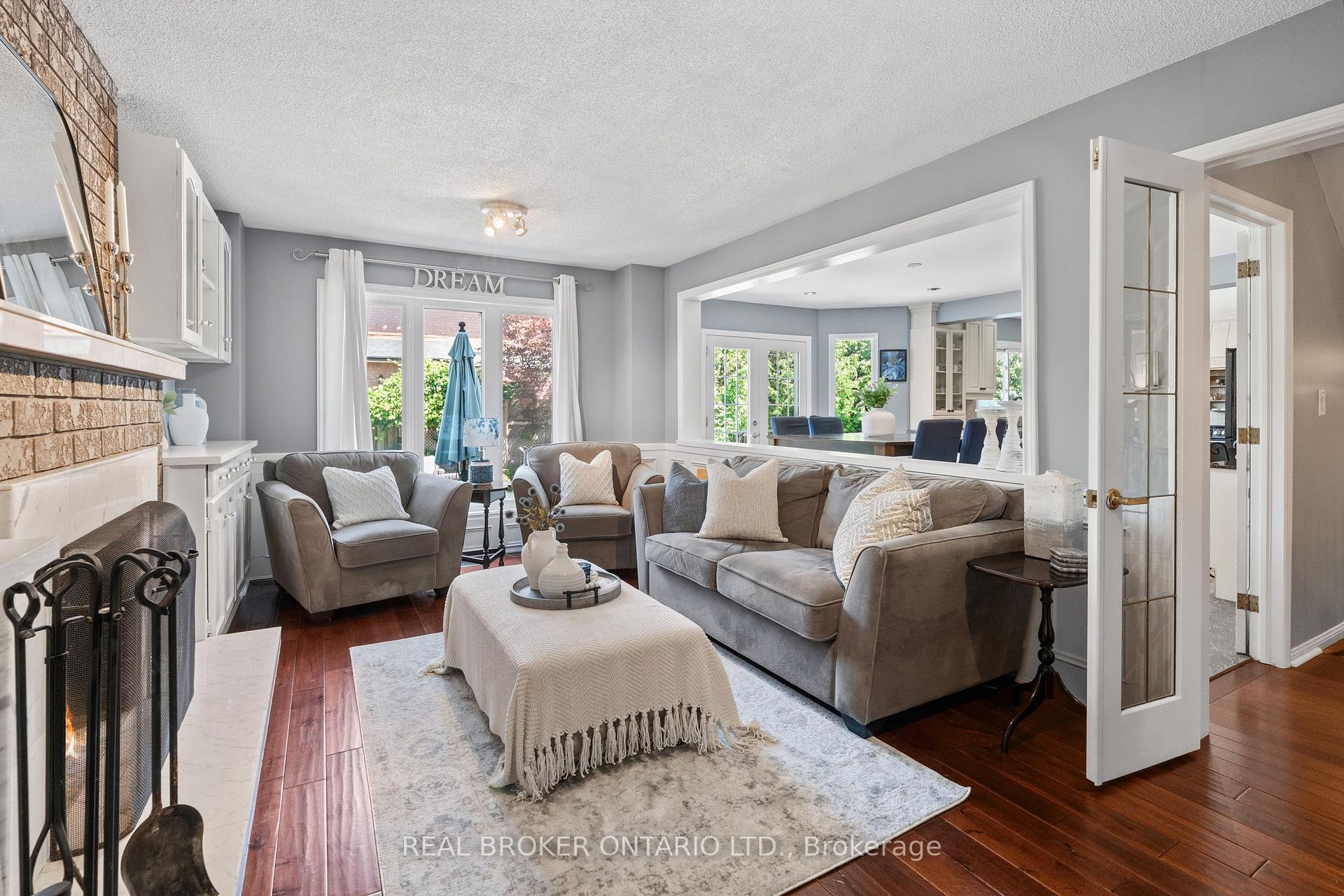Photo 15 of 1291 Windrush Drive, Oakville, Glen Abbey — HOMEH