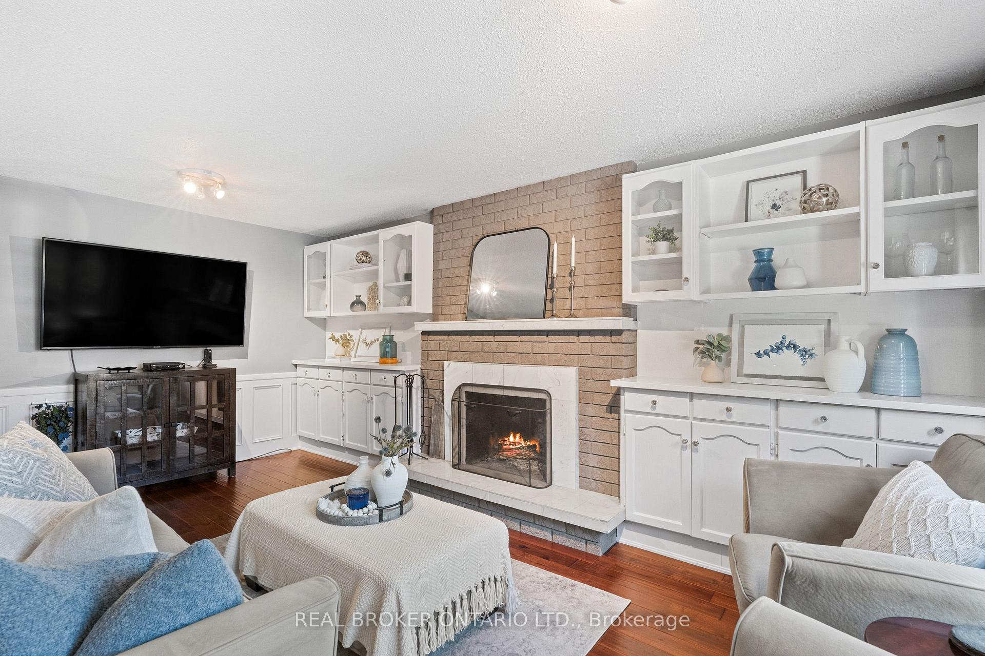 Photo 14 of 1291 Windrush Drive, Oakville, Glen Abbey — HOMEH