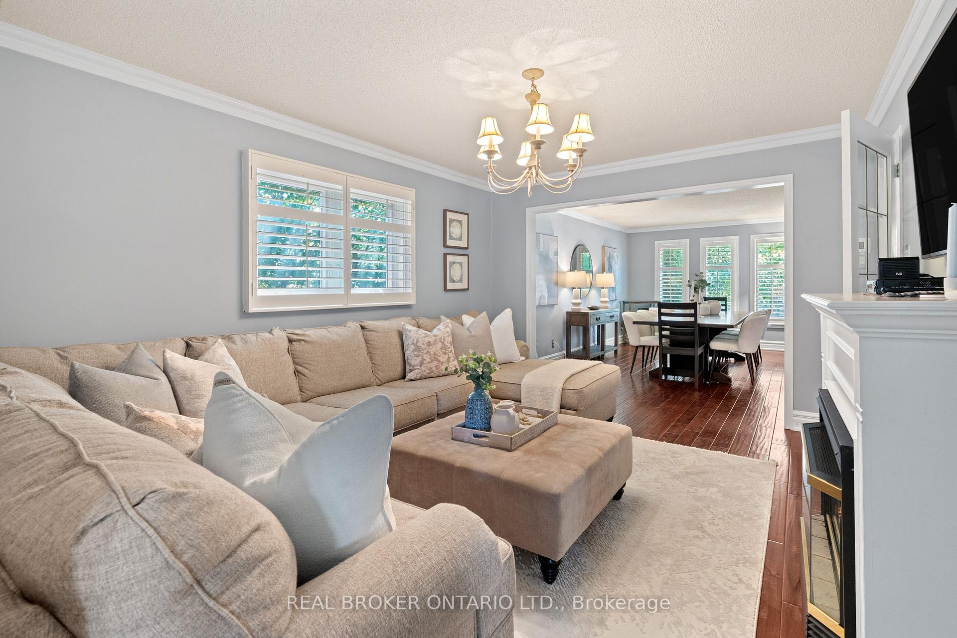 Photo 21 of 1291 Windrush Drive, Oakville, Glen Abbey — HOMEH