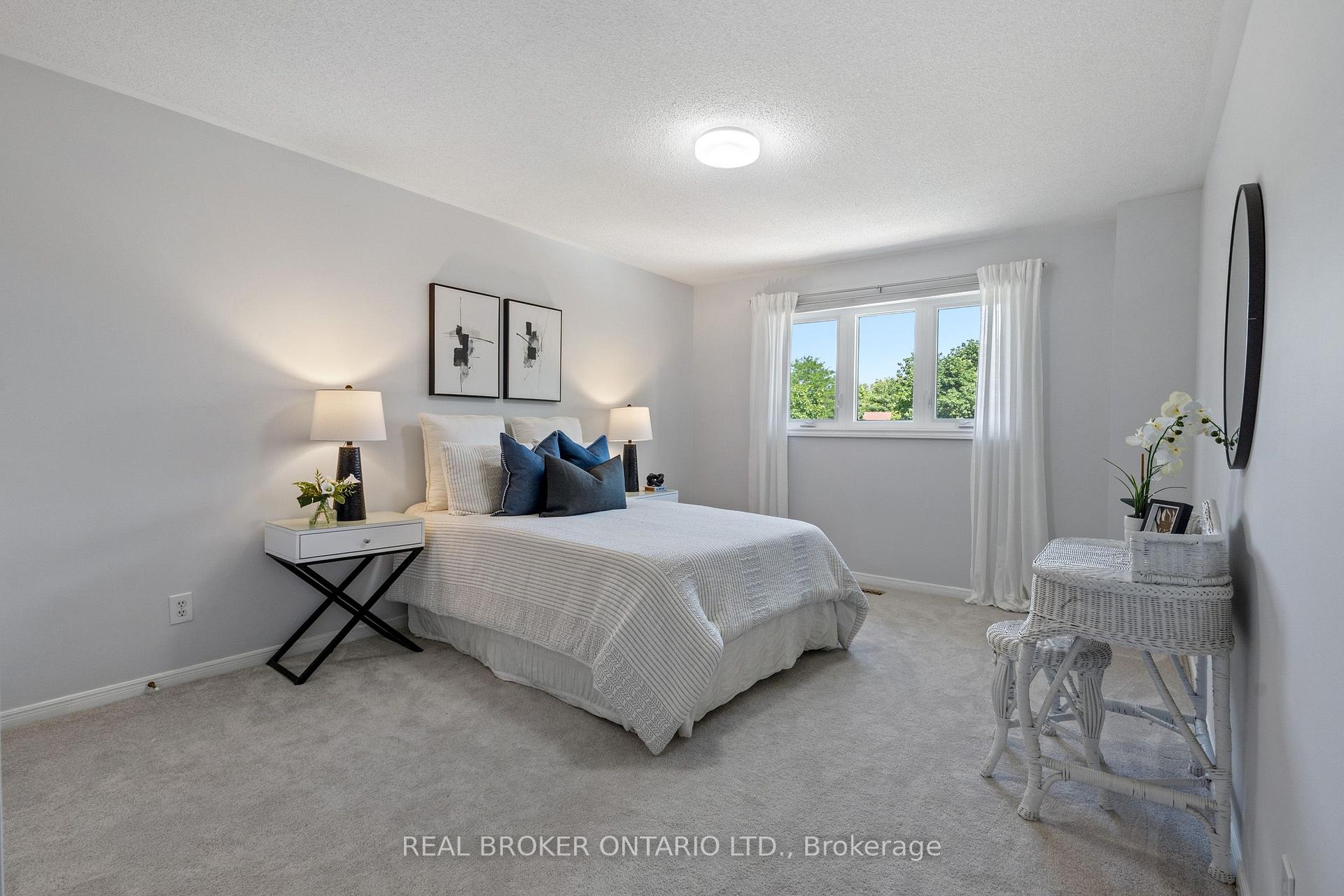 Photo 32 of 1291 Windrush Drive, Oakville, Glen Abbey — HOMEH