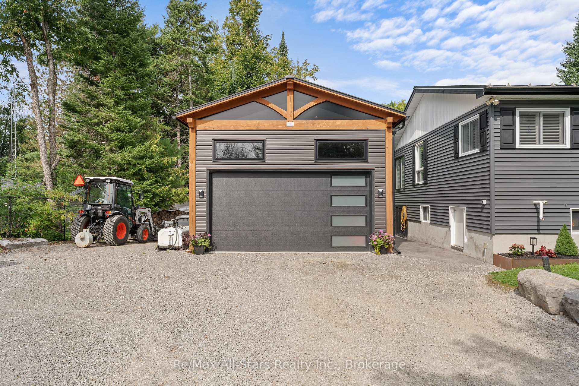 Photo 35 of 30 River Road, Kawartha Lakes, Fenelon Falls — HOMEH