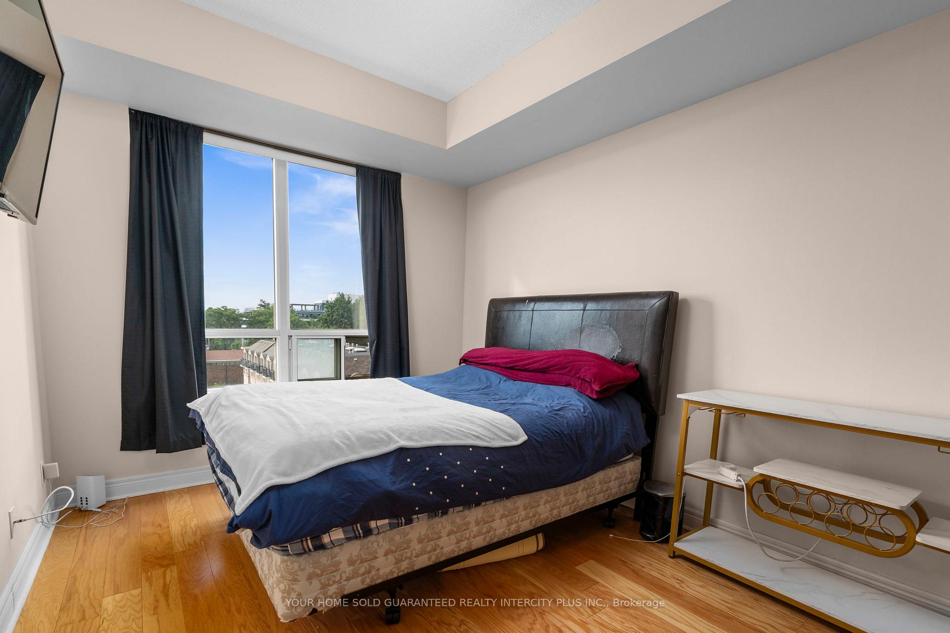 Photo 18 of Unit 811, 1 Clairtrell Road, North York, Willowdale East — HOMEH