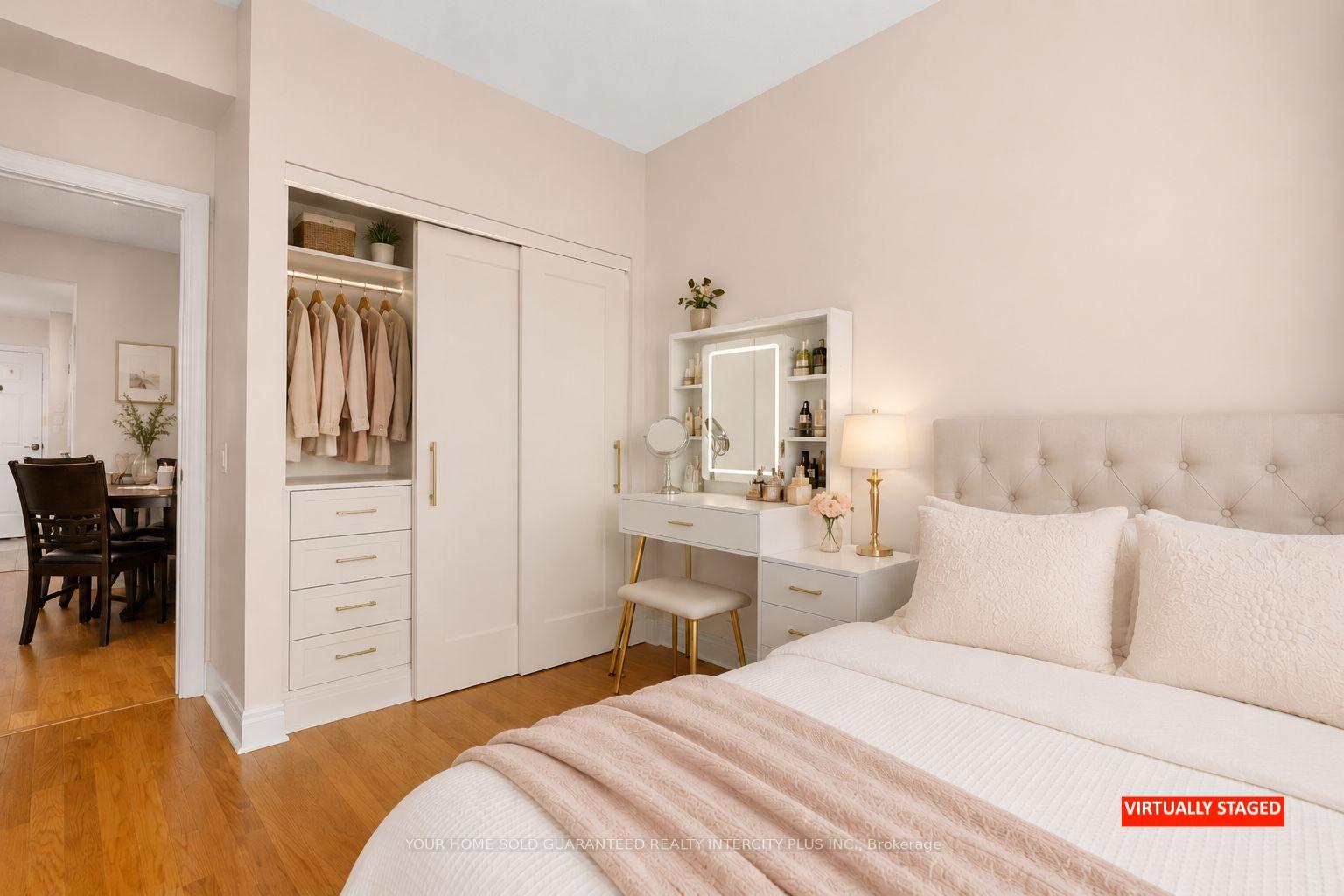 Photo 24 of Unit 811, 1 Clairtrell Road, North York, Willowdale East — HOMEH