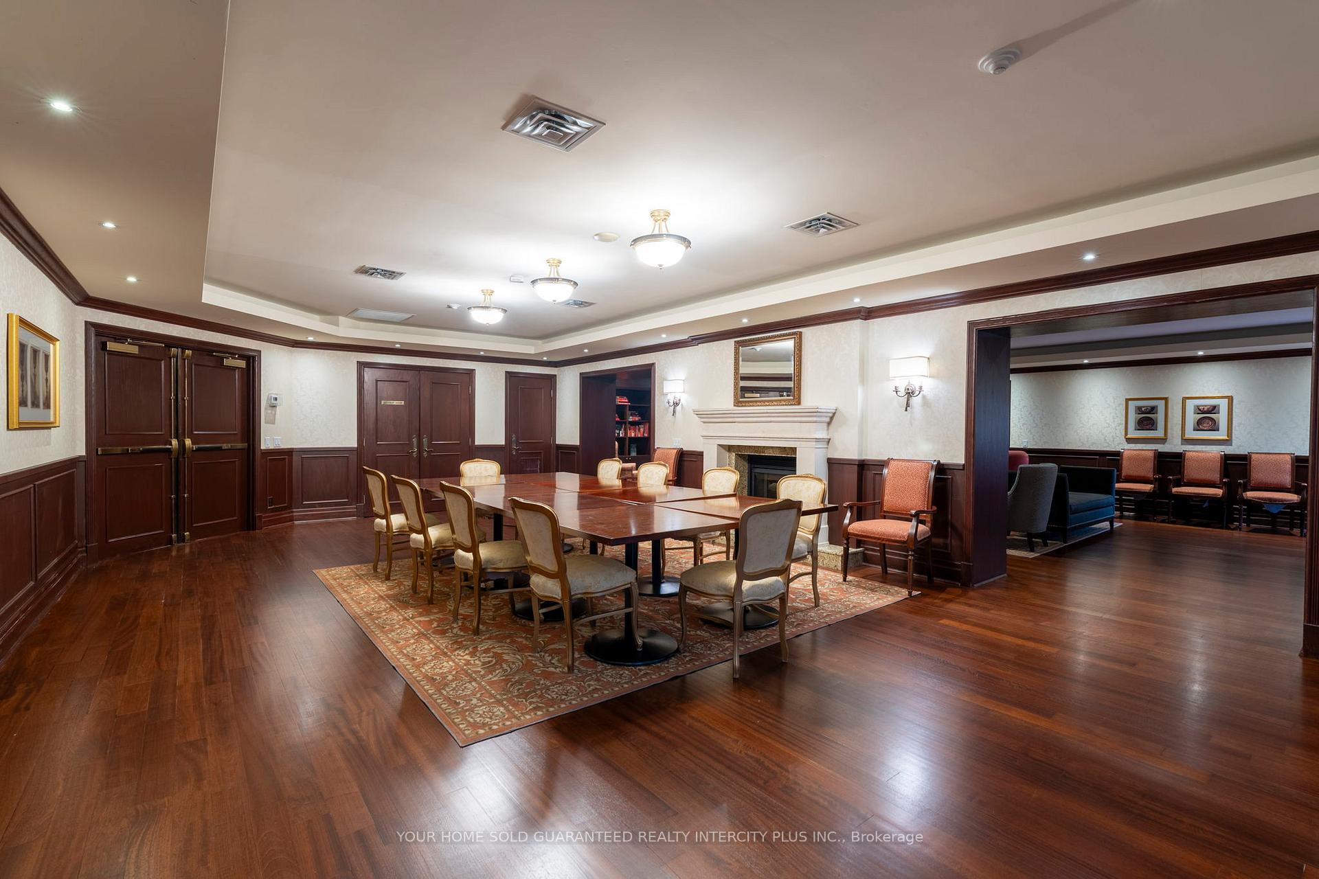 Photo 42 of Unit 811, 1 Clairtrell Road, North York, Willowdale East — HOMEH