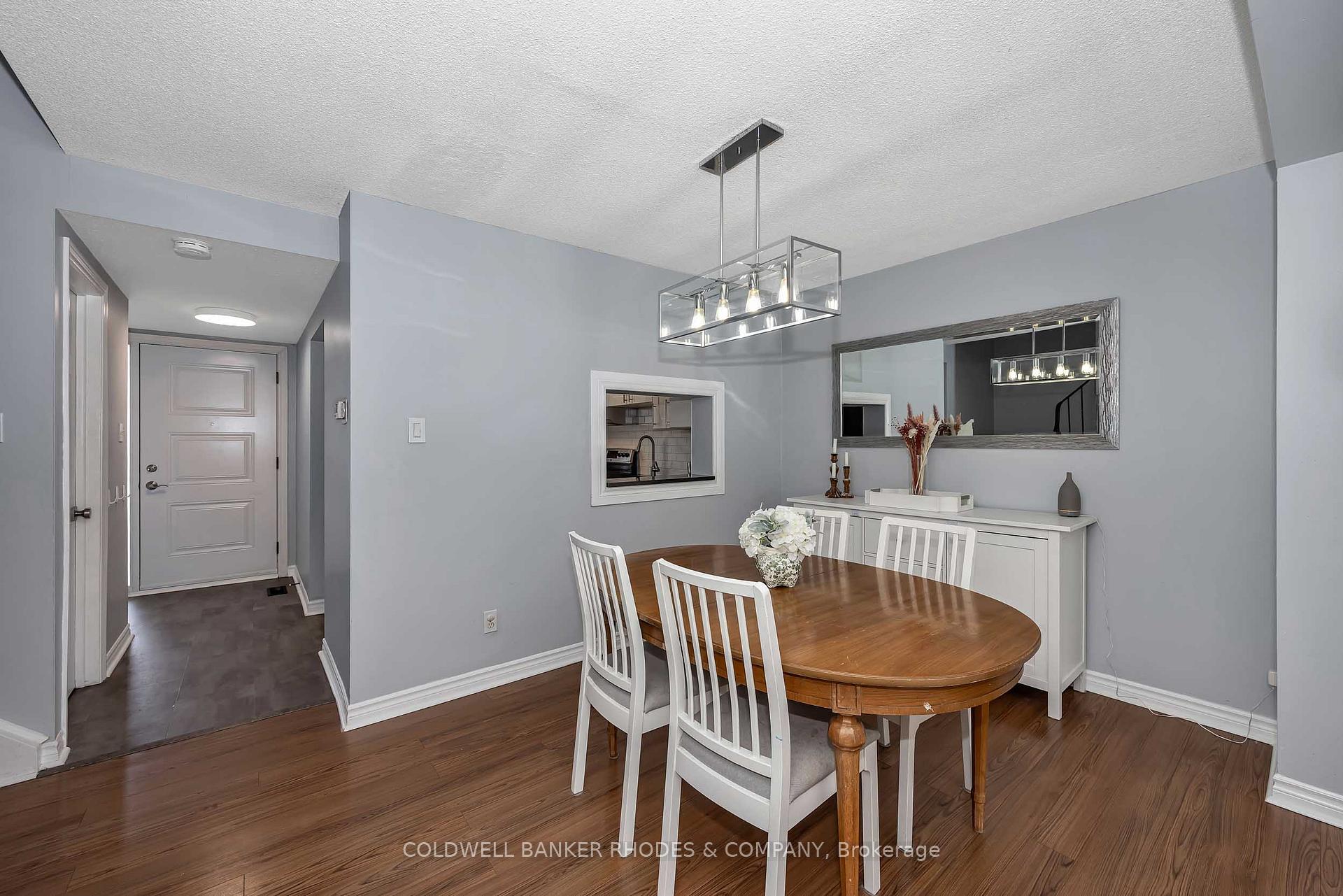Photo 11 of 68 Costello Avenue, Ottawa, Leslie Park — HOMEH