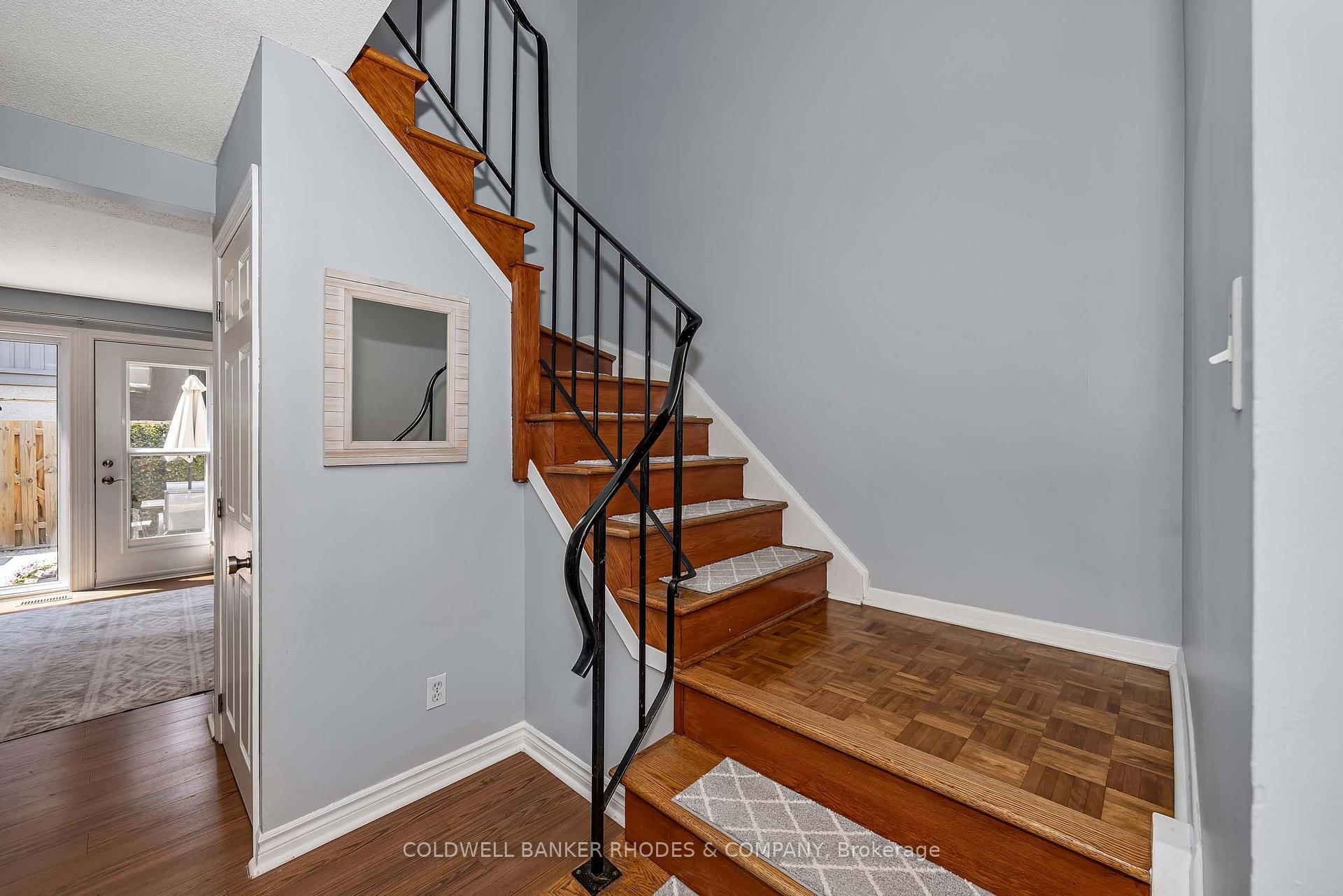 Photo 15 of 68 Costello Avenue, Ottawa, Leslie Park — HOMEH