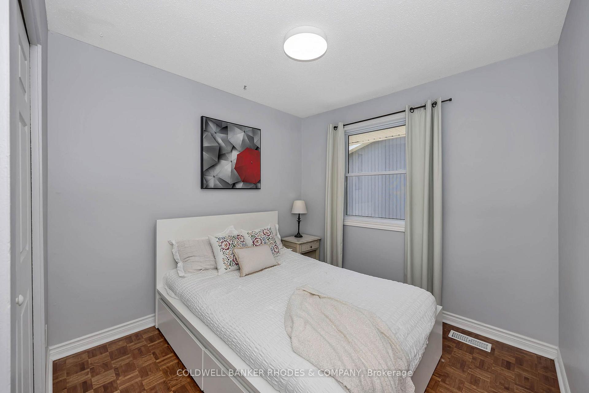 Photo 18 of 68 Costello Avenue, Ottawa, Leslie Park — HOMEH