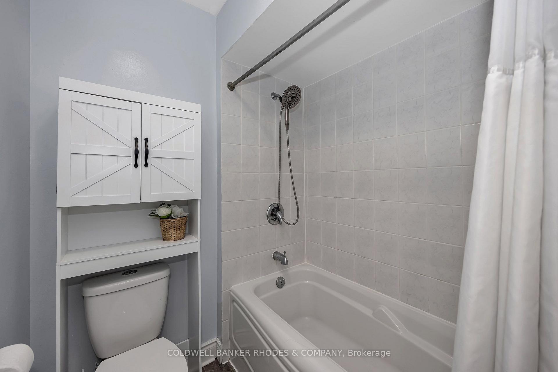 Photo 24 of 68 Costello Avenue, Ottawa, Leslie Park — HOMEH