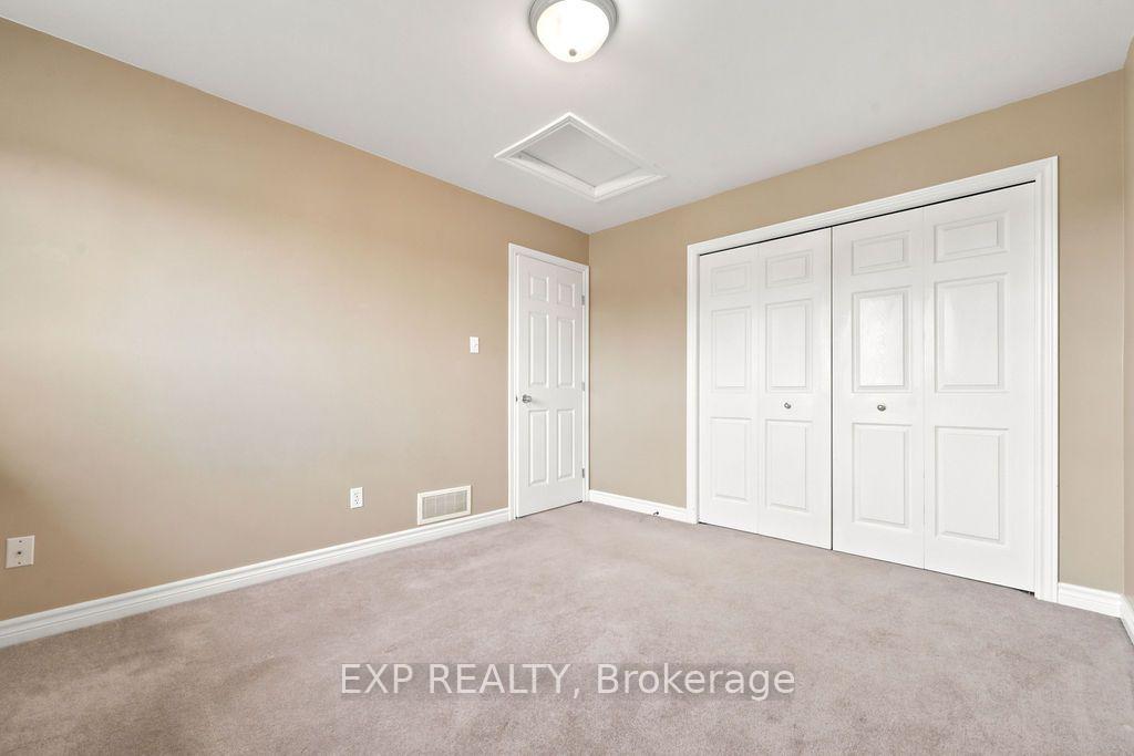 Photo 14 of 131 Elk Street, Renfrew, Renfrew — HOMEH