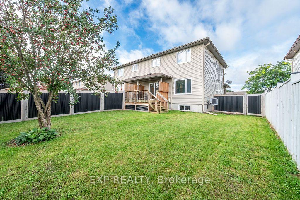 Photo 42 of 131 Elk Street, Renfrew, Renfrew — HOMEH