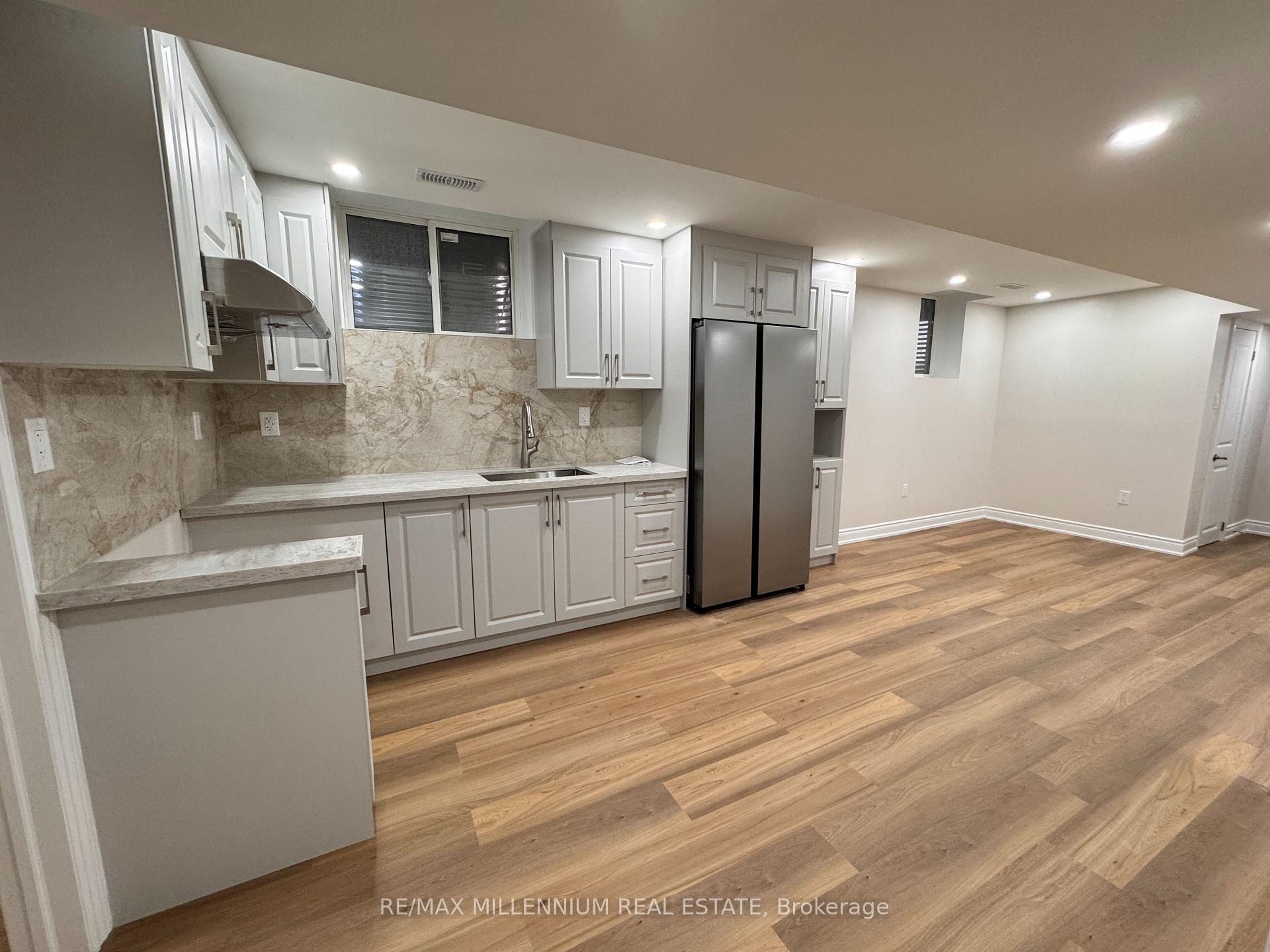 Photo 3 of 30 Boswell Drive, Brampton, Bram East — HOMEH