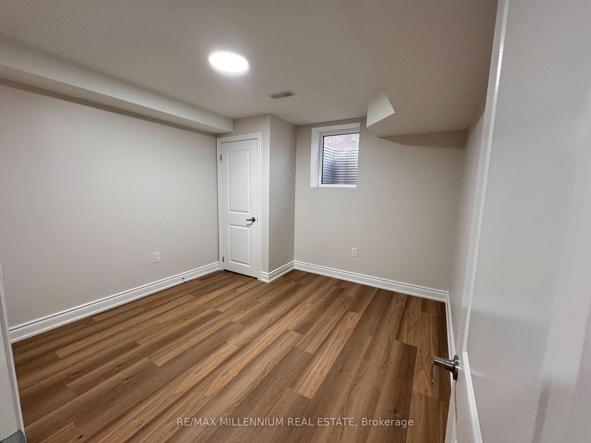 Photo 5 of 30 Boswell Drive, Brampton, Bram East — HOMEH