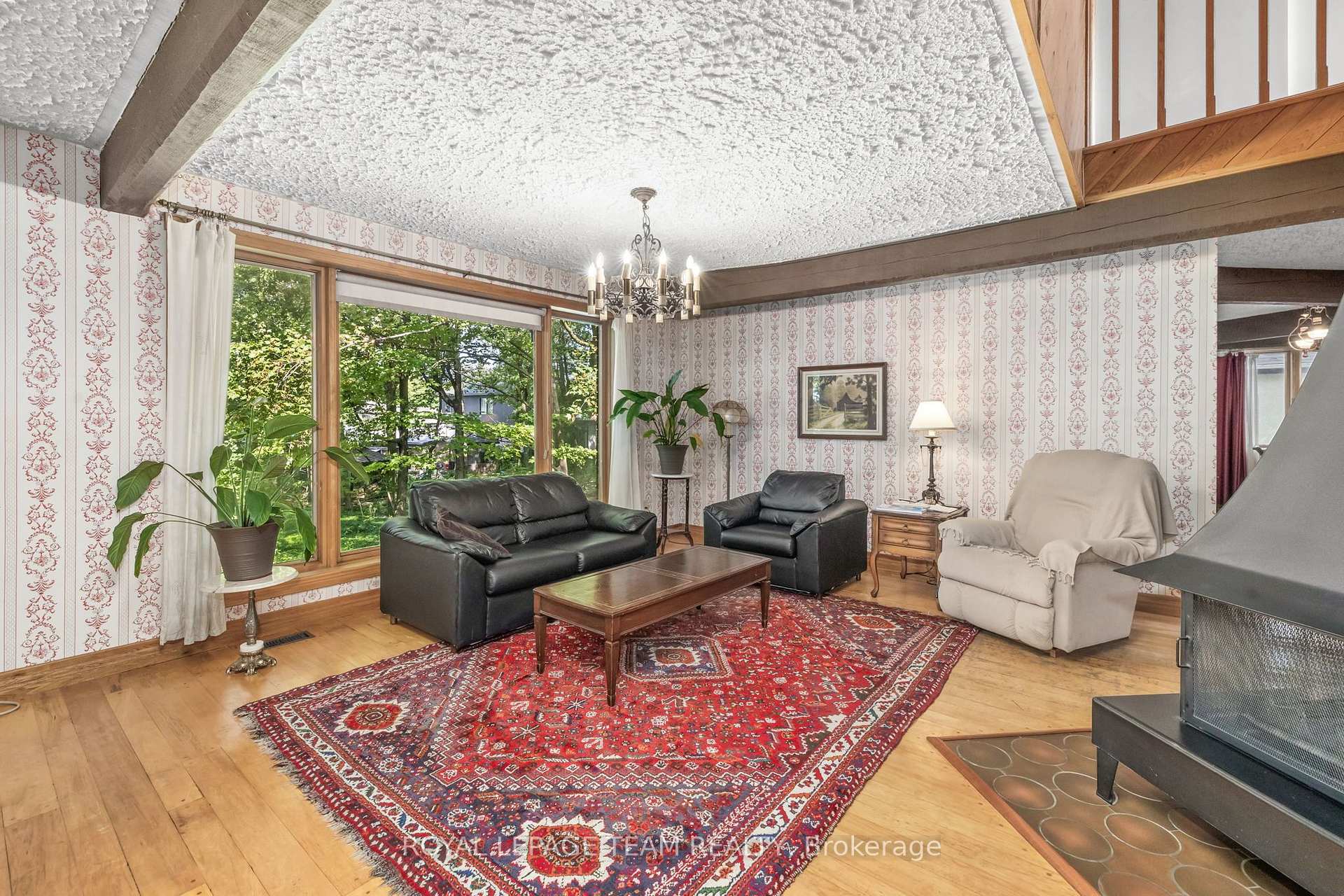 Photo 16 of 14 Taunton Place, Ottawa, Rothwell Heights — HOMEH