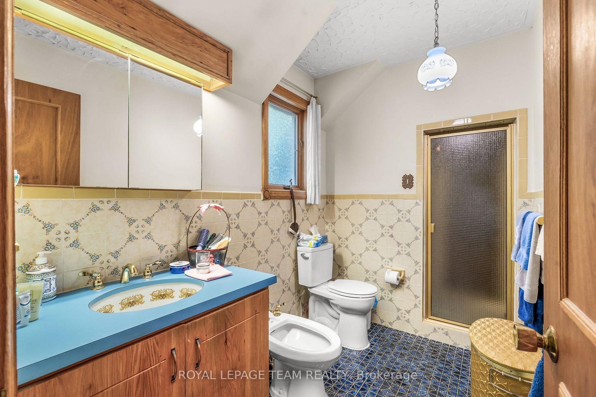 Photo 28 of 14 Taunton Place, Ottawa, Rothwell Heights — HOMEH