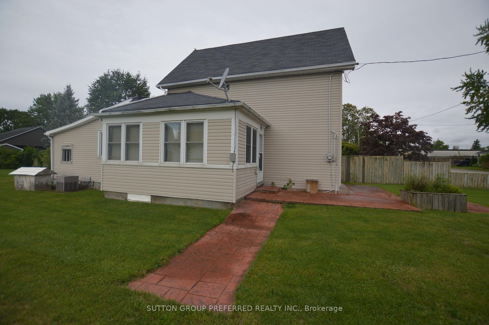Photo 2 of 168 Centre Street, Dutton/Dunwich, Dutton — HOMEH