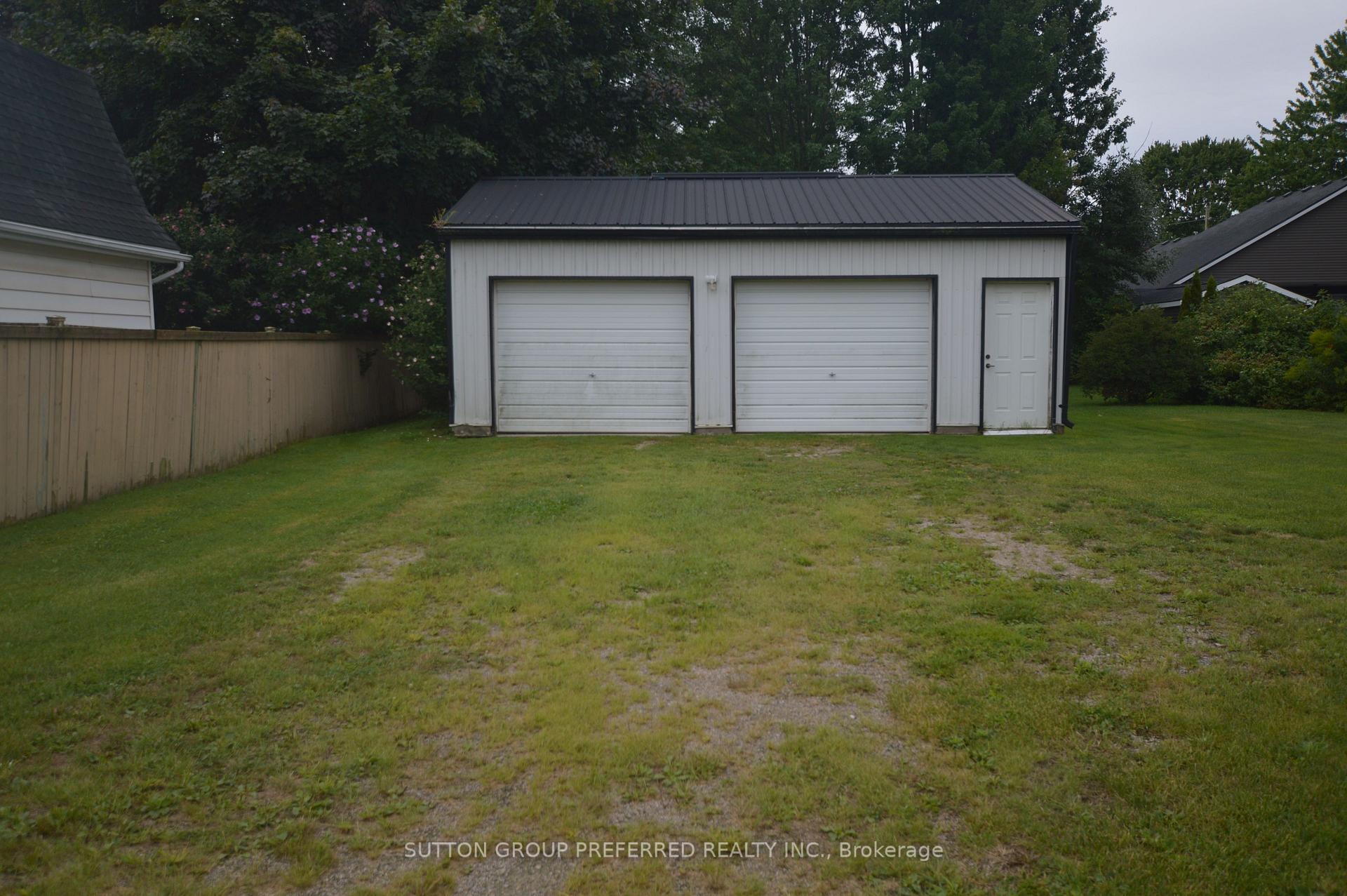 Photo 3 of 168 Centre Street, Dutton/Dunwich, Dutton — HOMEH