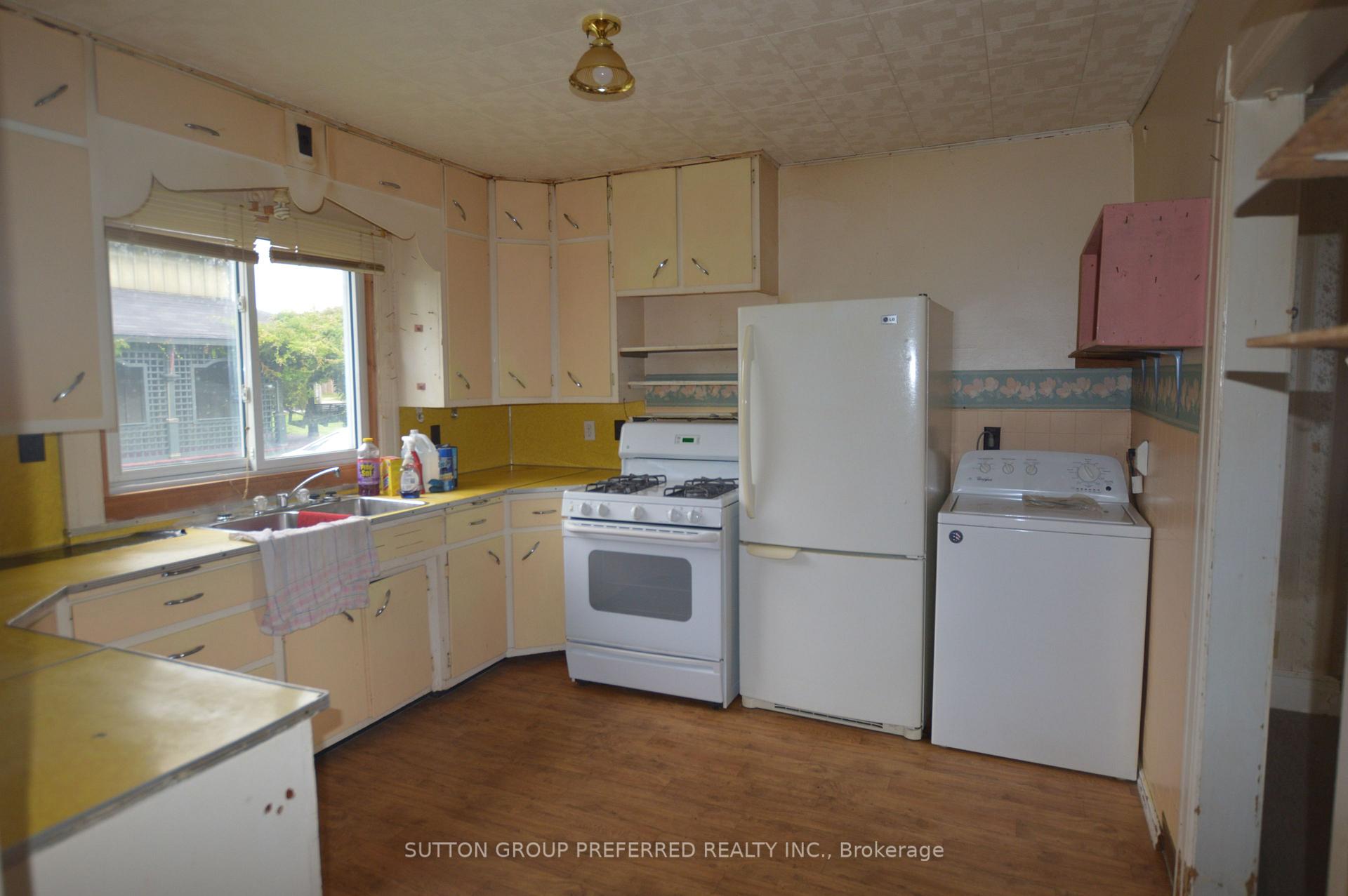 Photo 7 of 168 Centre Street, Dutton/Dunwich, Dutton — HOMEH