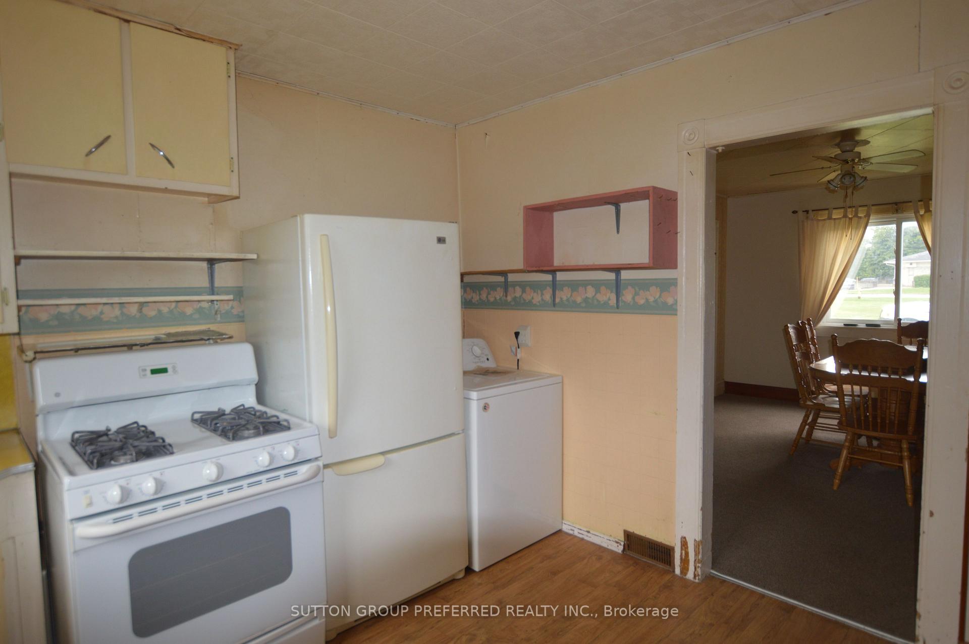Photo 8 of 168 Centre Street, Dutton/Dunwich, Dutton — HOMEH