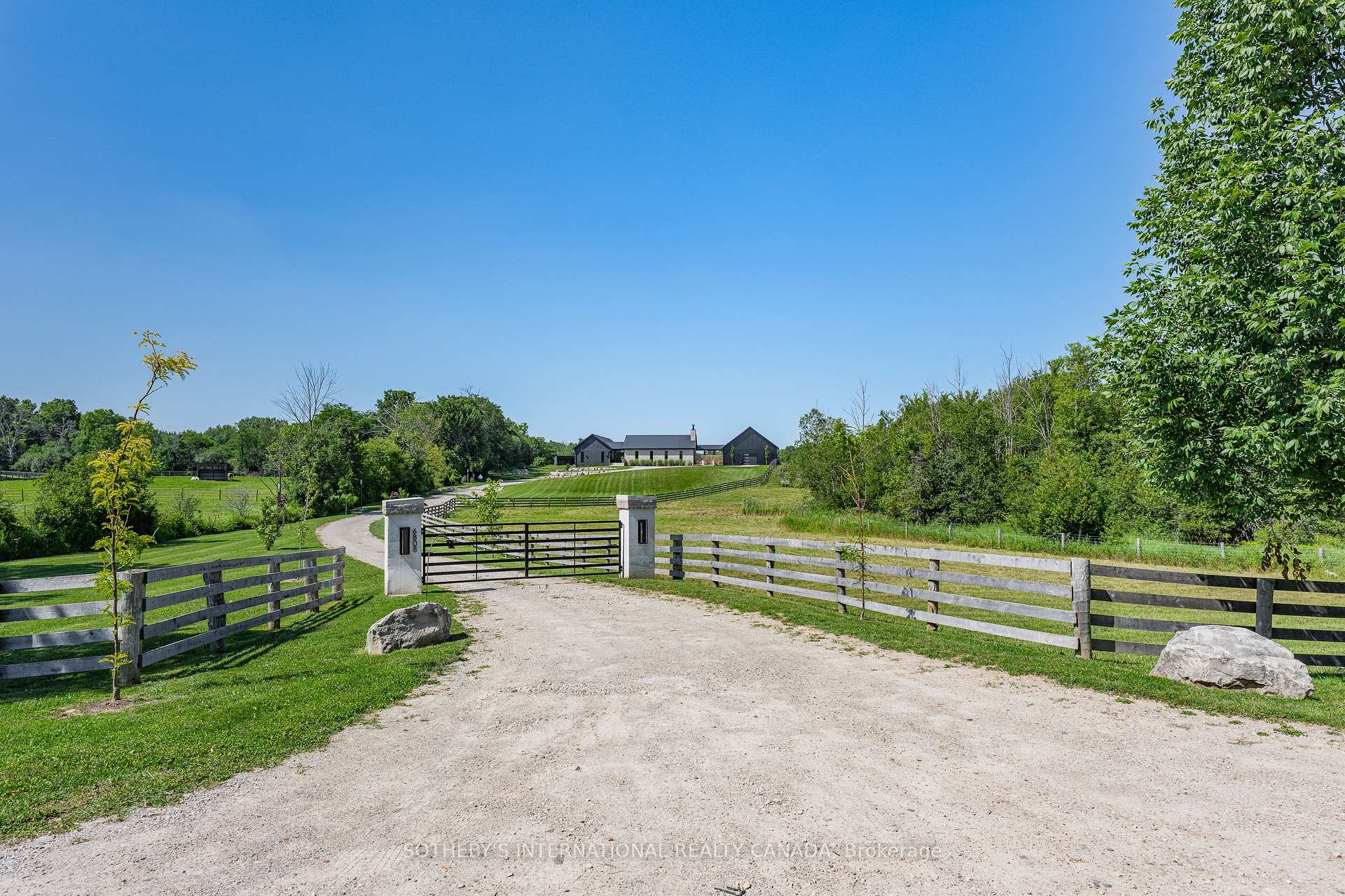 Photo 3 of 6808 Gore Road, Puslinch, Crieff/Aikensville/Killean — HOMEH