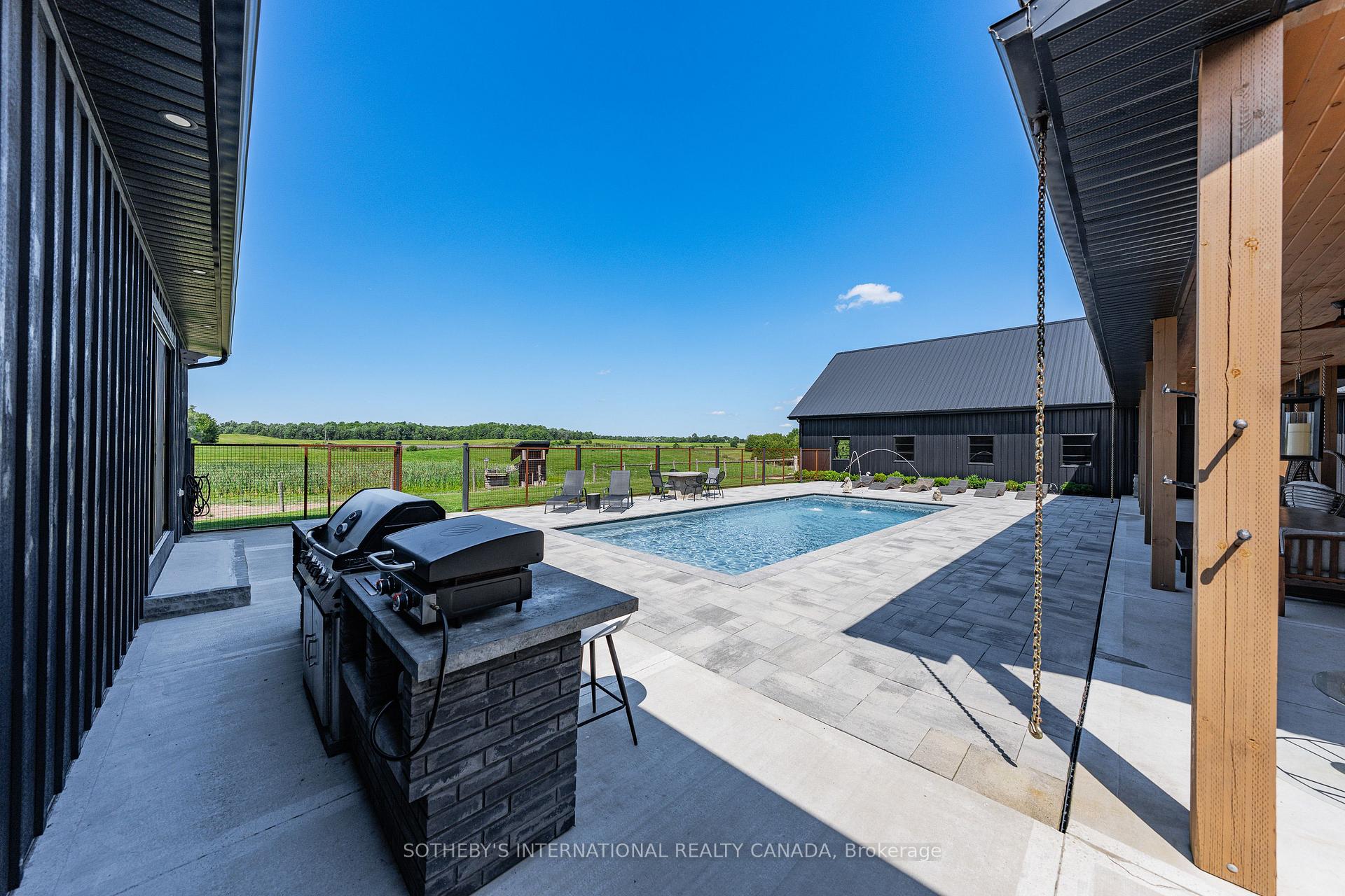 Photo 39 of 6808 Gore Road, Puslinch, Crieff/Aikensville/Killean — HOMEH