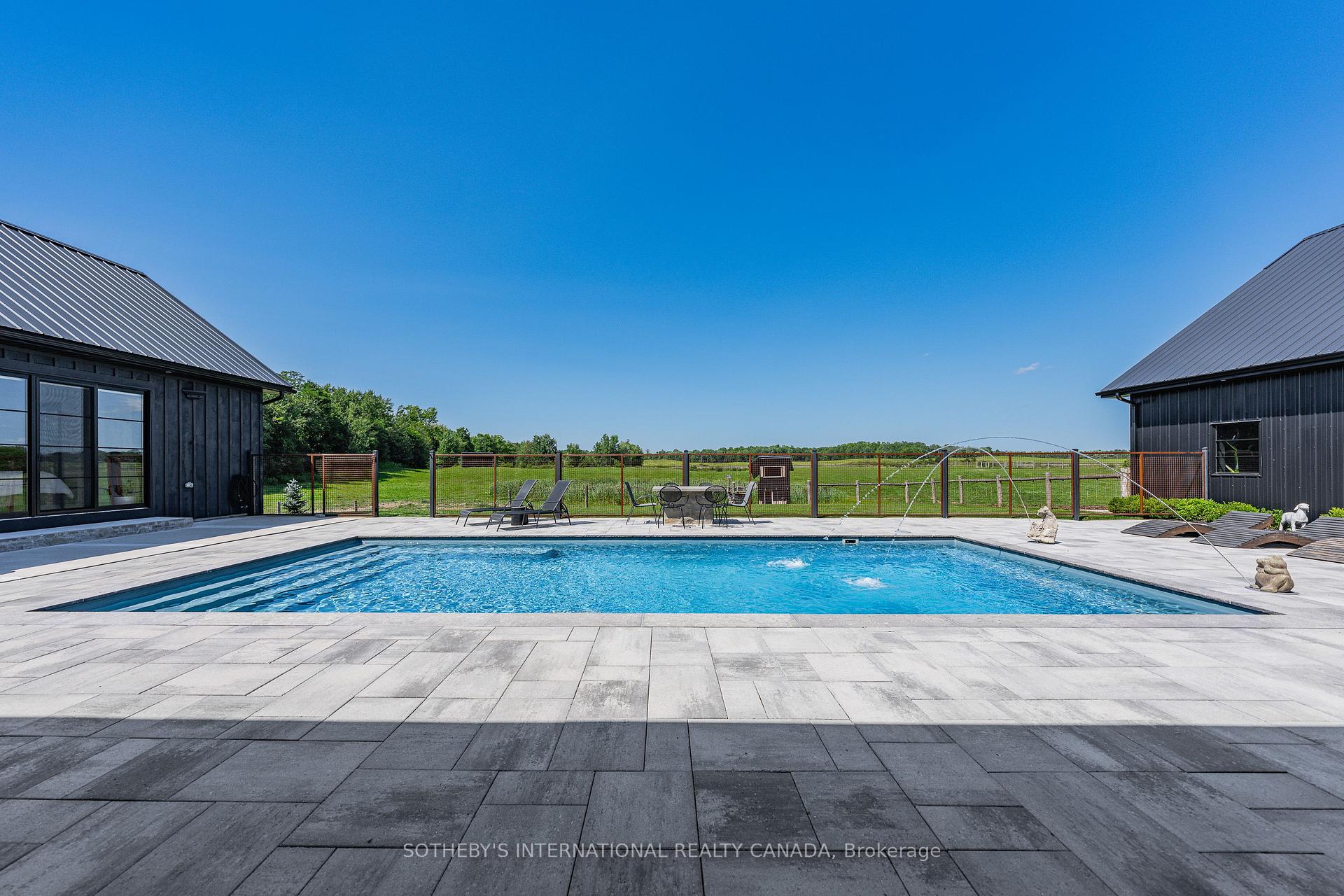 Photo 40 of 6808 Gore Road, Puslinch, Crieff/Aikensville/Killean — HOMEH