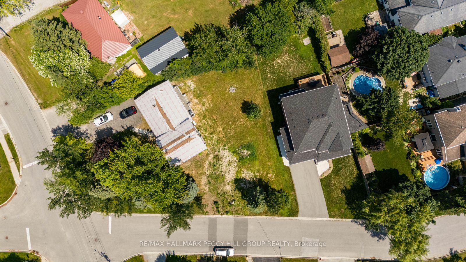 Photo 6 of 1953 St Paul Road, Innisfil, Alcona — HOMEH