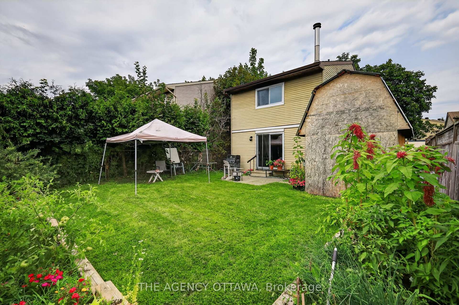 Photo 34 of 1775 Stonehenge Crescent, Ottawa, Pineview — HOMEH
