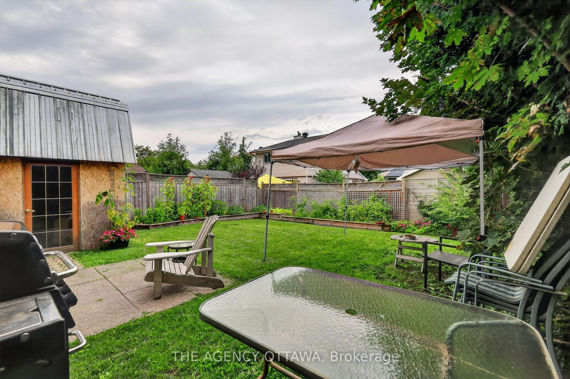 Photo 35 of 1775 Stonehenge Crescent, Ottawa, Pineview — HOMEH