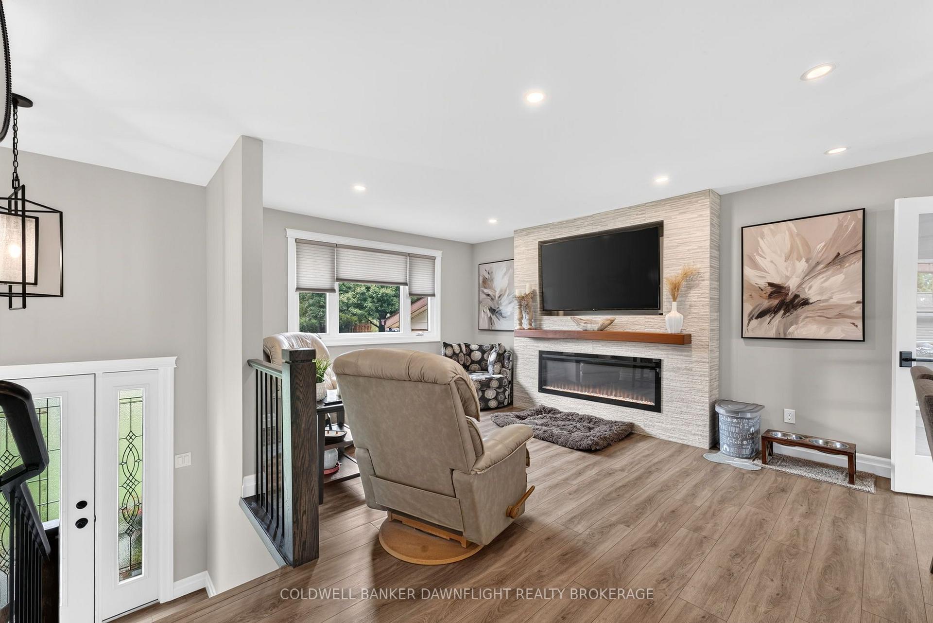 Photo 12 of 283 Churchill Drive, South Huron, Exeter — HOMEH