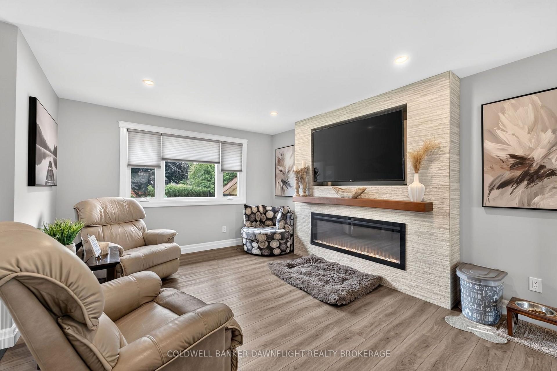 Photo 13 of 283 Churchill Drive, South Huron, Exeter — HOMEH