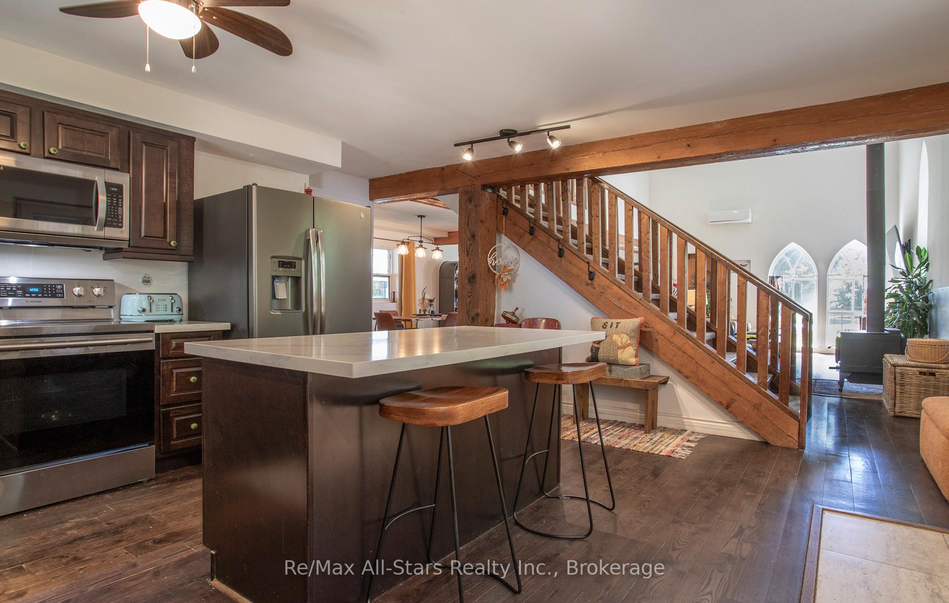 Photo 21 of 36 Emily Street E, Clarington, Newcastle — HOMEH