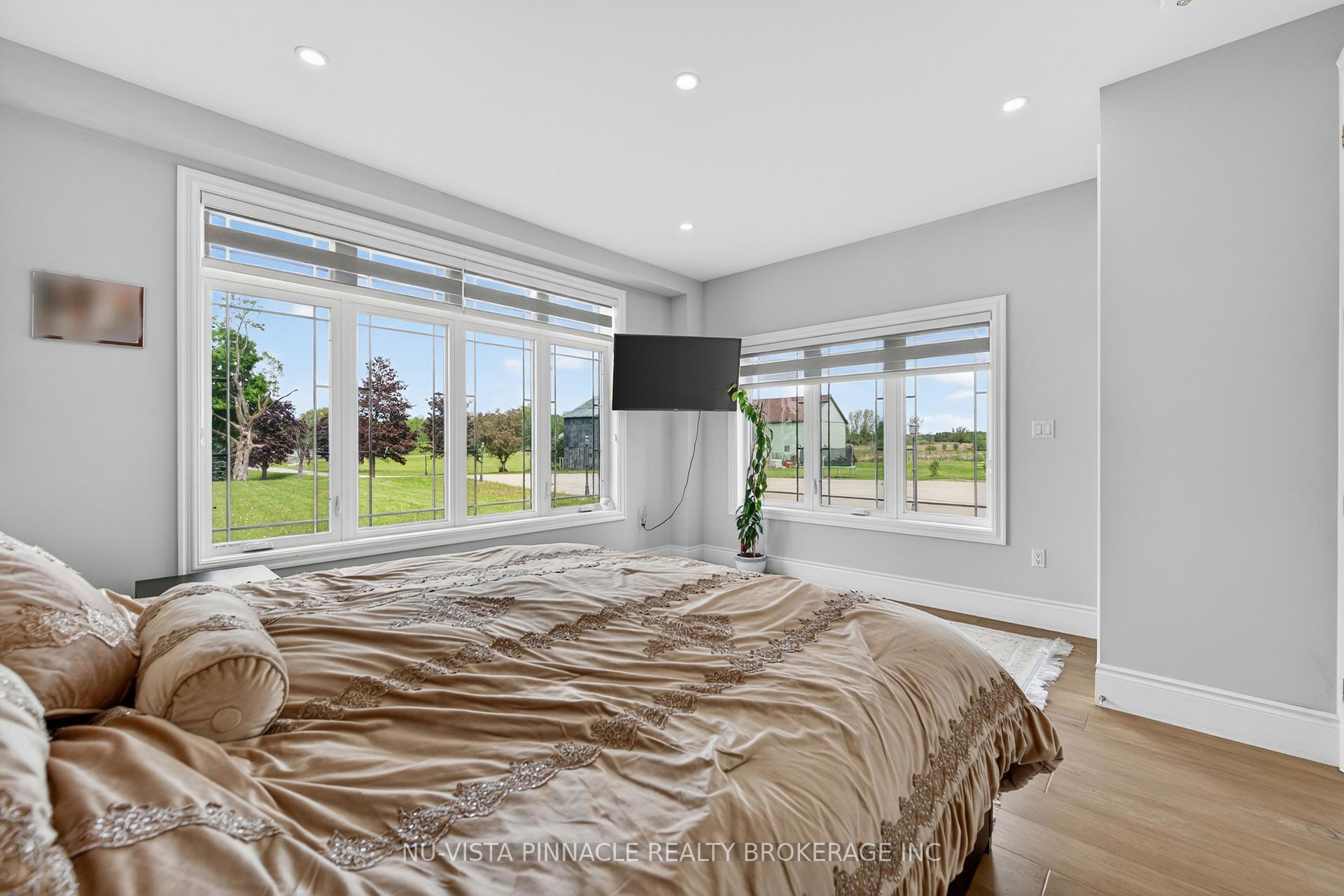 Photo 16 of 9507 Charlton Drive, Middlesex Centre, Rural Middlesex Centre — HOMEH