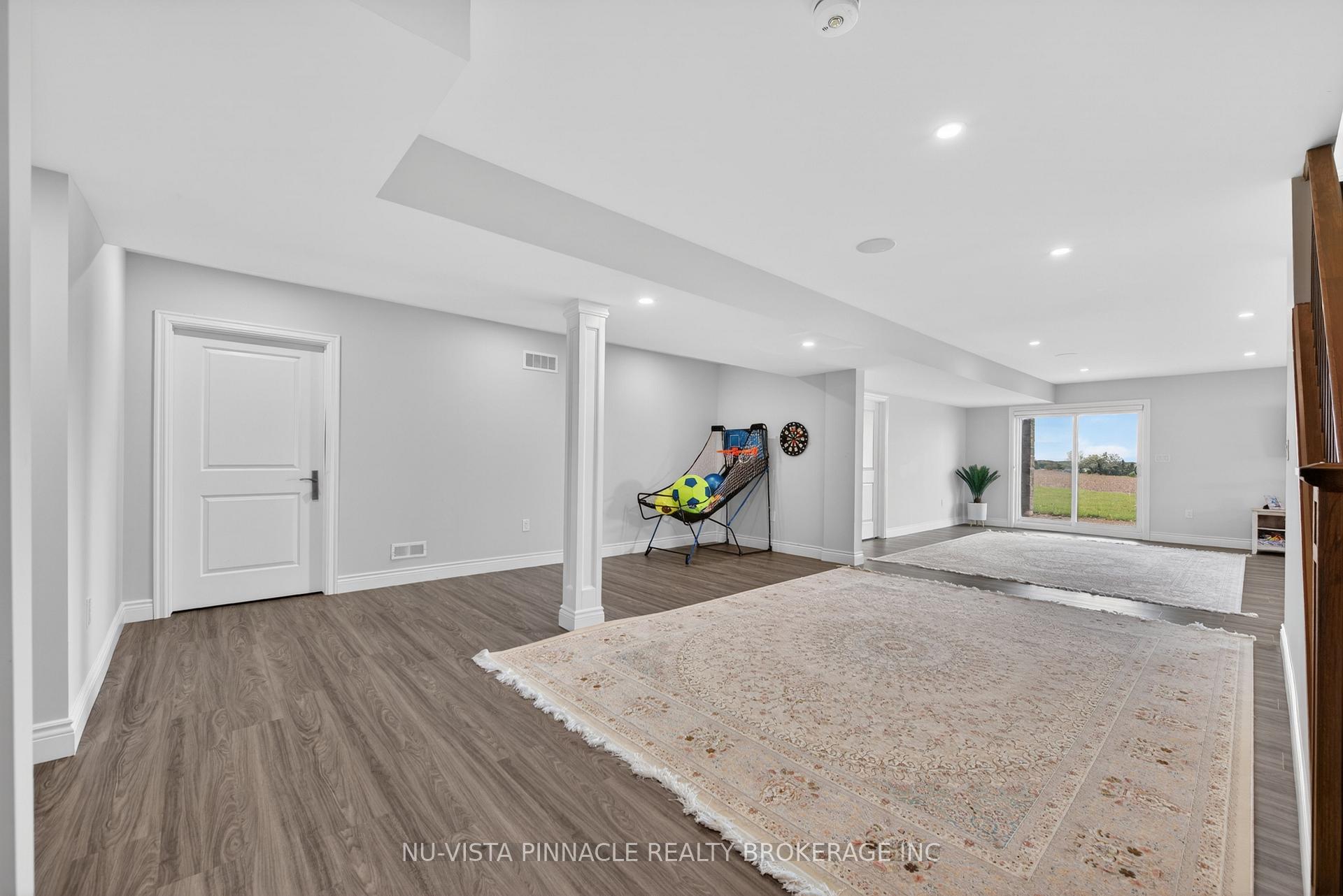 Photo 33 of 9507 Charlton Drive, Middlesex Centre, Rural Middlesex Centre — HOMEH