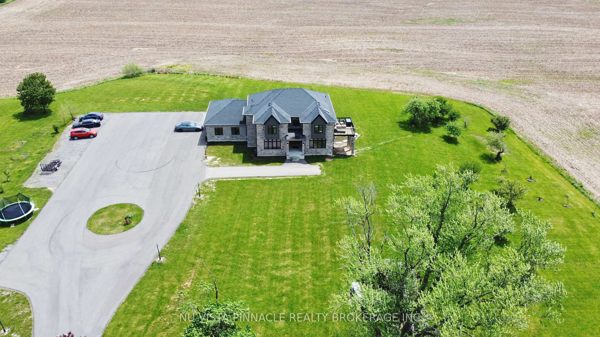 Photo 46 of 9507 Charlton Drive, Middlesex Centre, Rural Middlesex Centre — HOMEH