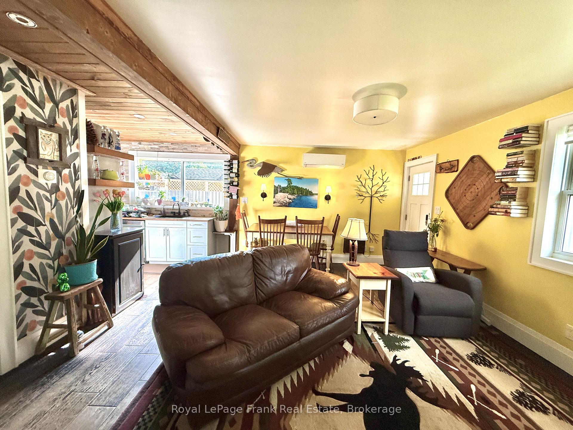 Photo 8 of 235 Kingswood Drive, Gravenhurst, Muskoka (S) — HOMEH