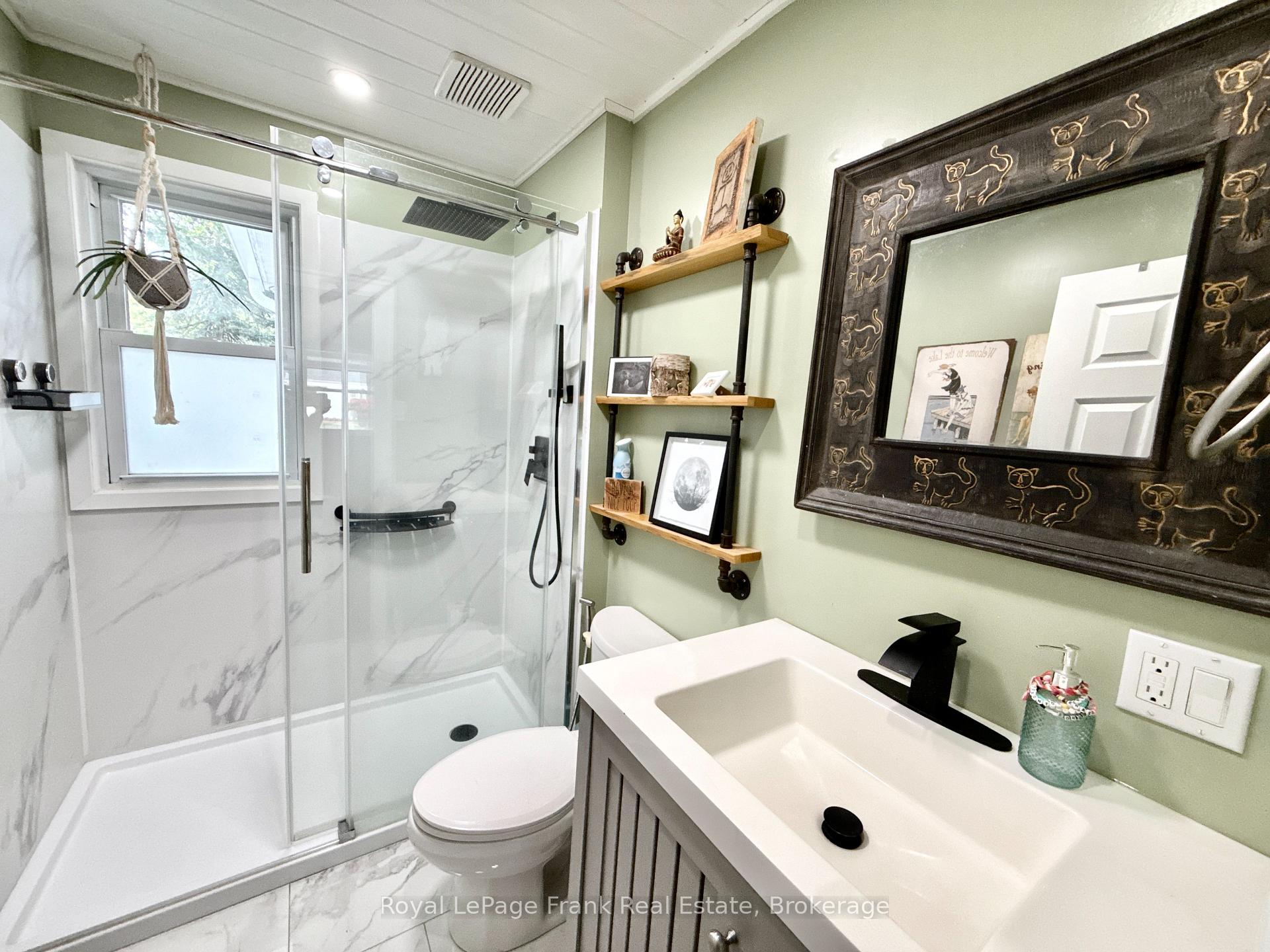 Photo 9 of 235 Kingswood Drive, Gravenhurst, Muskoka (S) — HOMEH