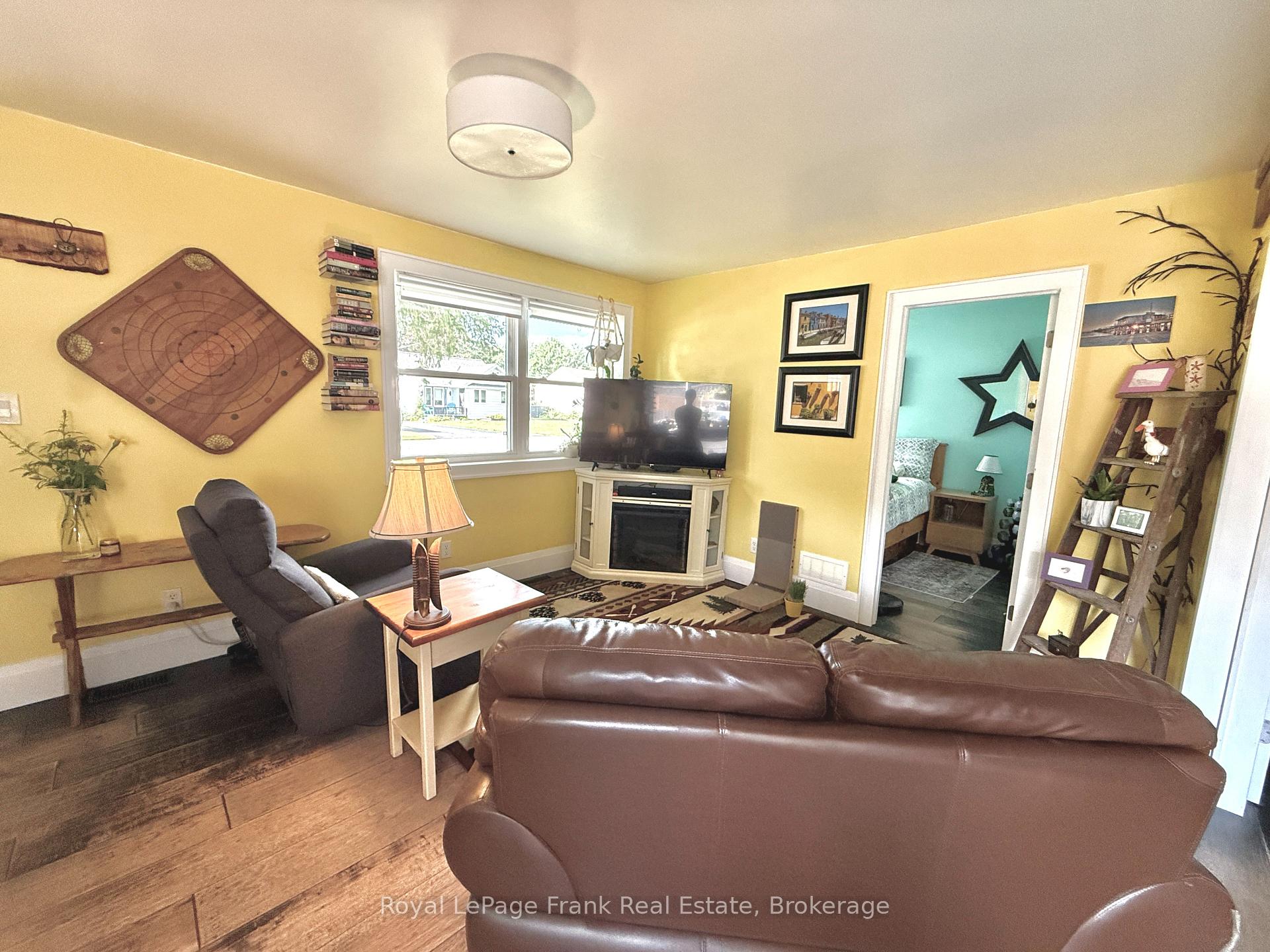 Photo 13 of 235 Kingswood Drive, Gravenhurst, Muskoka (S) — HOMEH