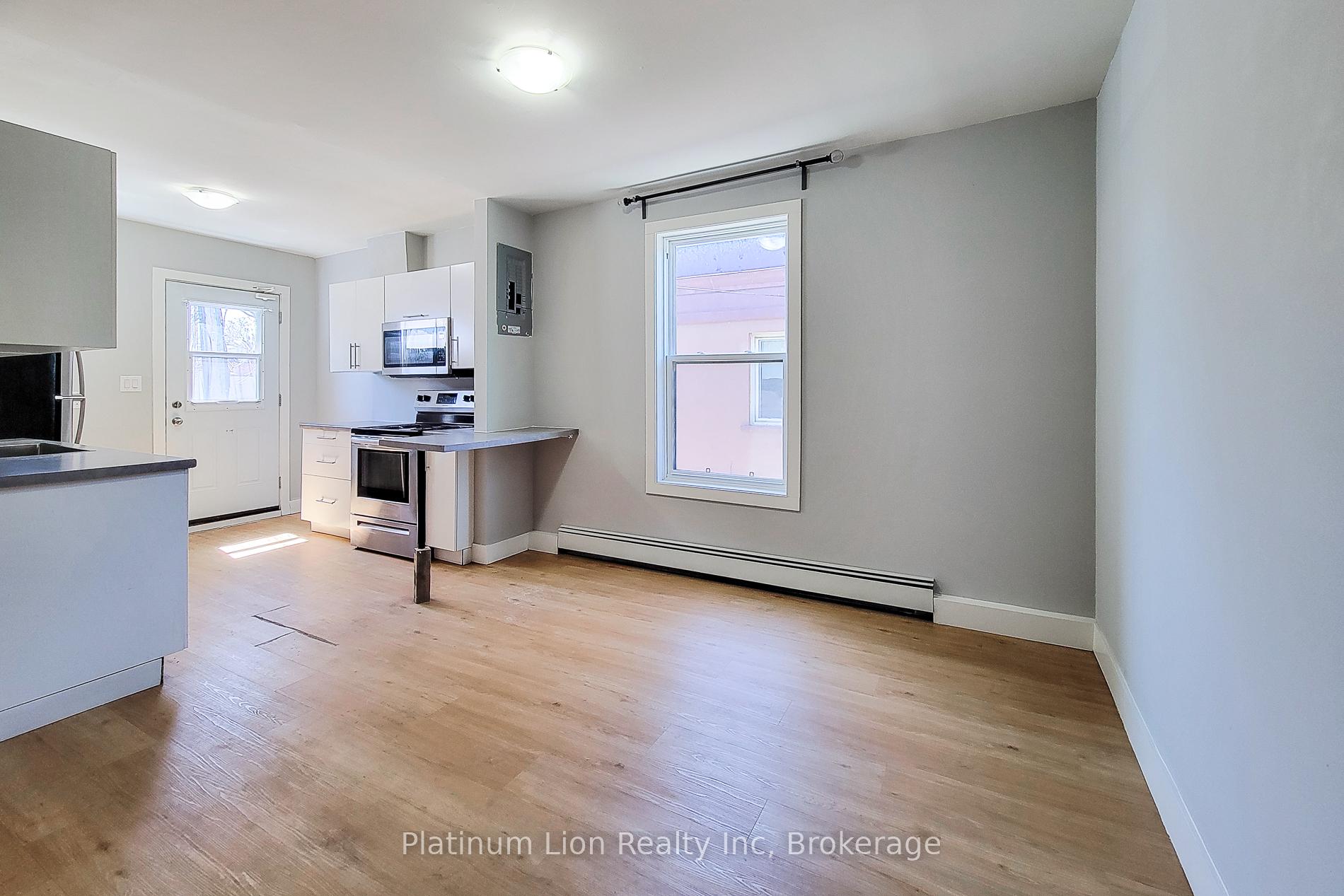 Photo 9 of Unit A, 304 Barton Street, Hamilton, Landsdale — HOMEH