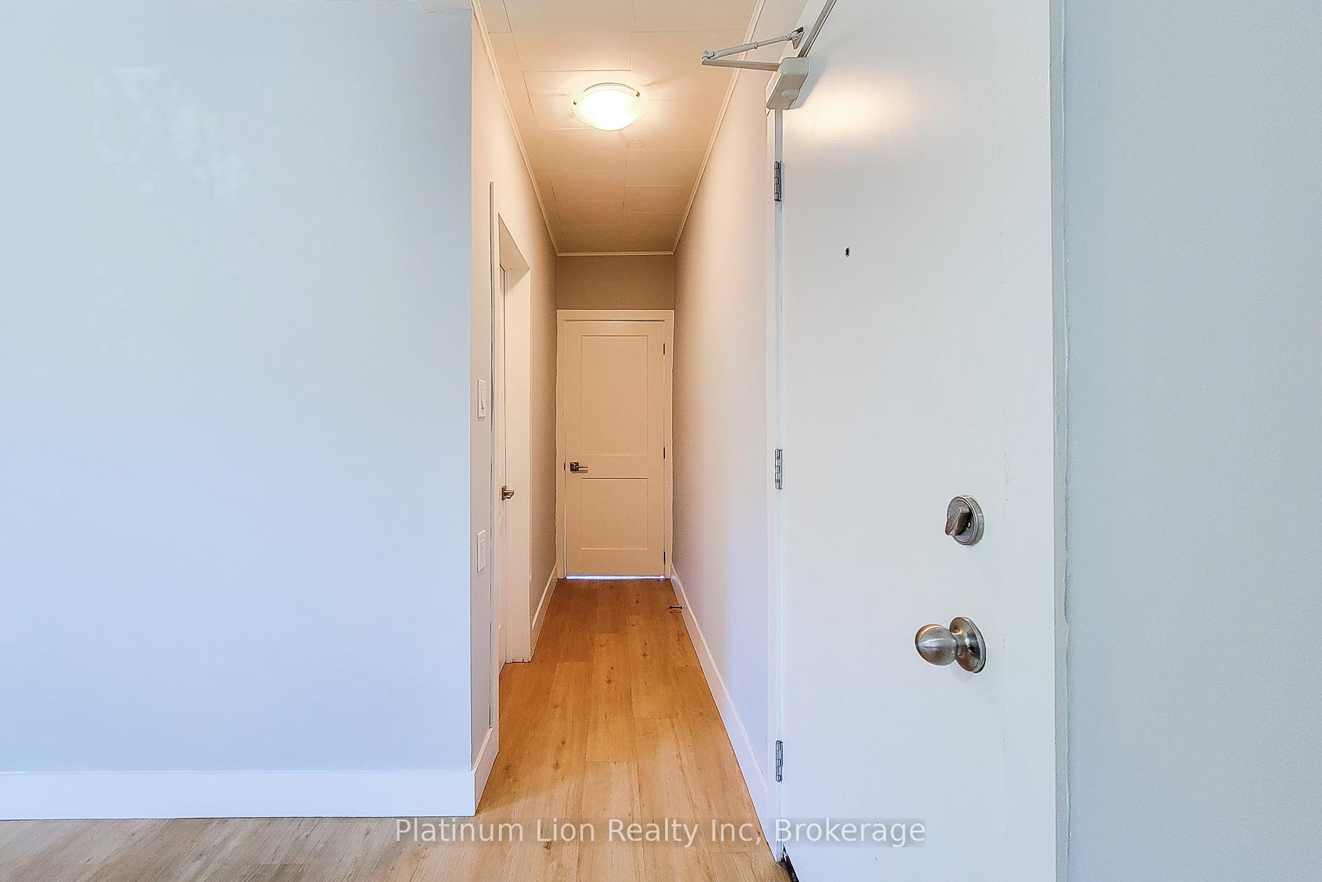 Photo 12 of Unit A, 304 Barton Street, Hamilton, Landsdale — HOMEH