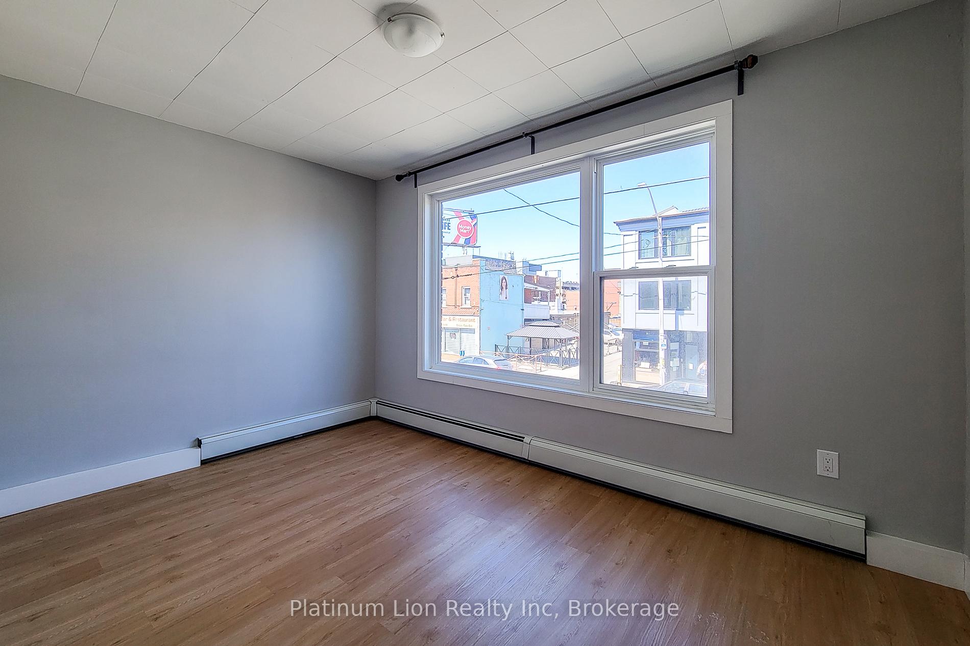 Photo 13 of Unit A, 304 Barton Street, Hamilton, Landsdale — HOMEH