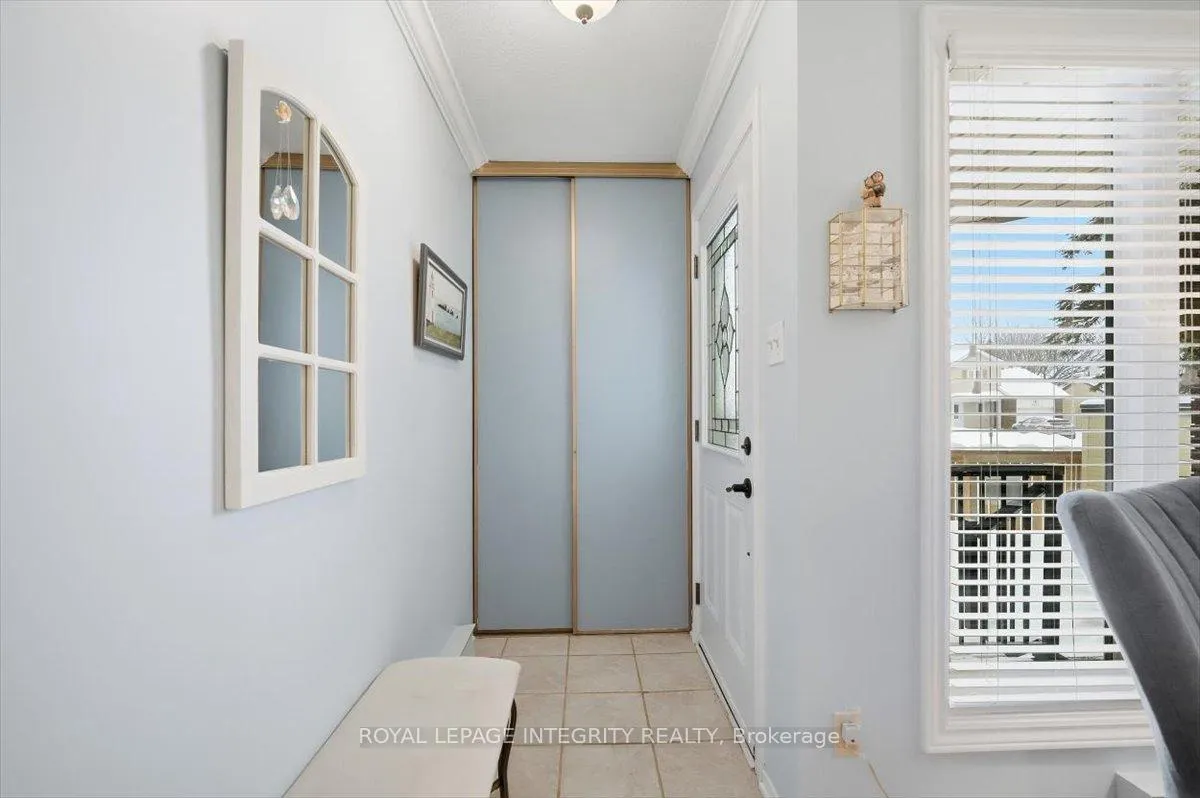 Photo 6 of Unit 100, 1835 Marsala Crescent, Ottawa, Fallingbrook/Pineridge — HOMEH